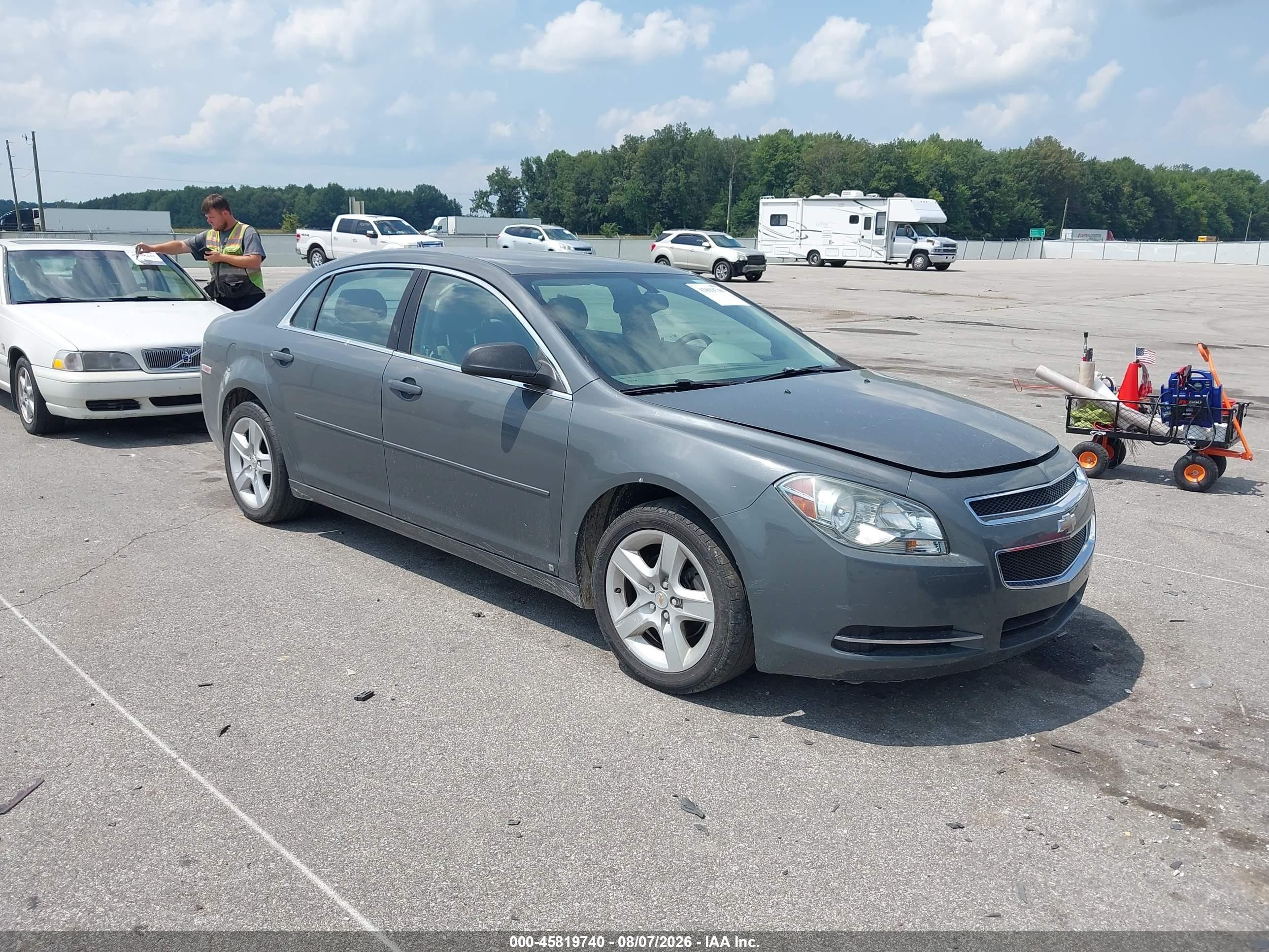 2009 Chevrolet Malibu Ls Gray vin: 1G1ZG57B39F217214