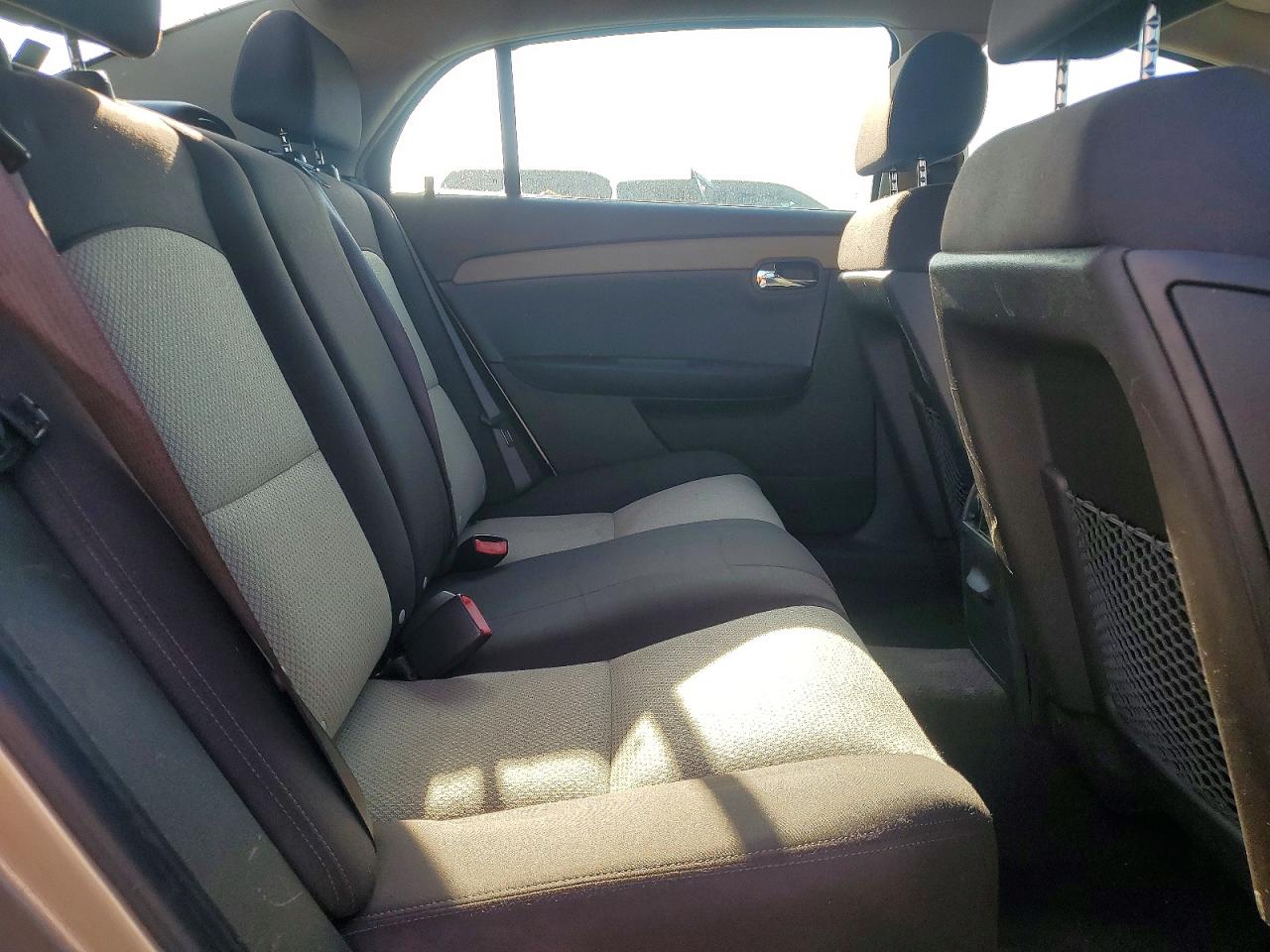 2008 Chevrolet Malibu Ls Gold vin: 1G1ZG57B484214994