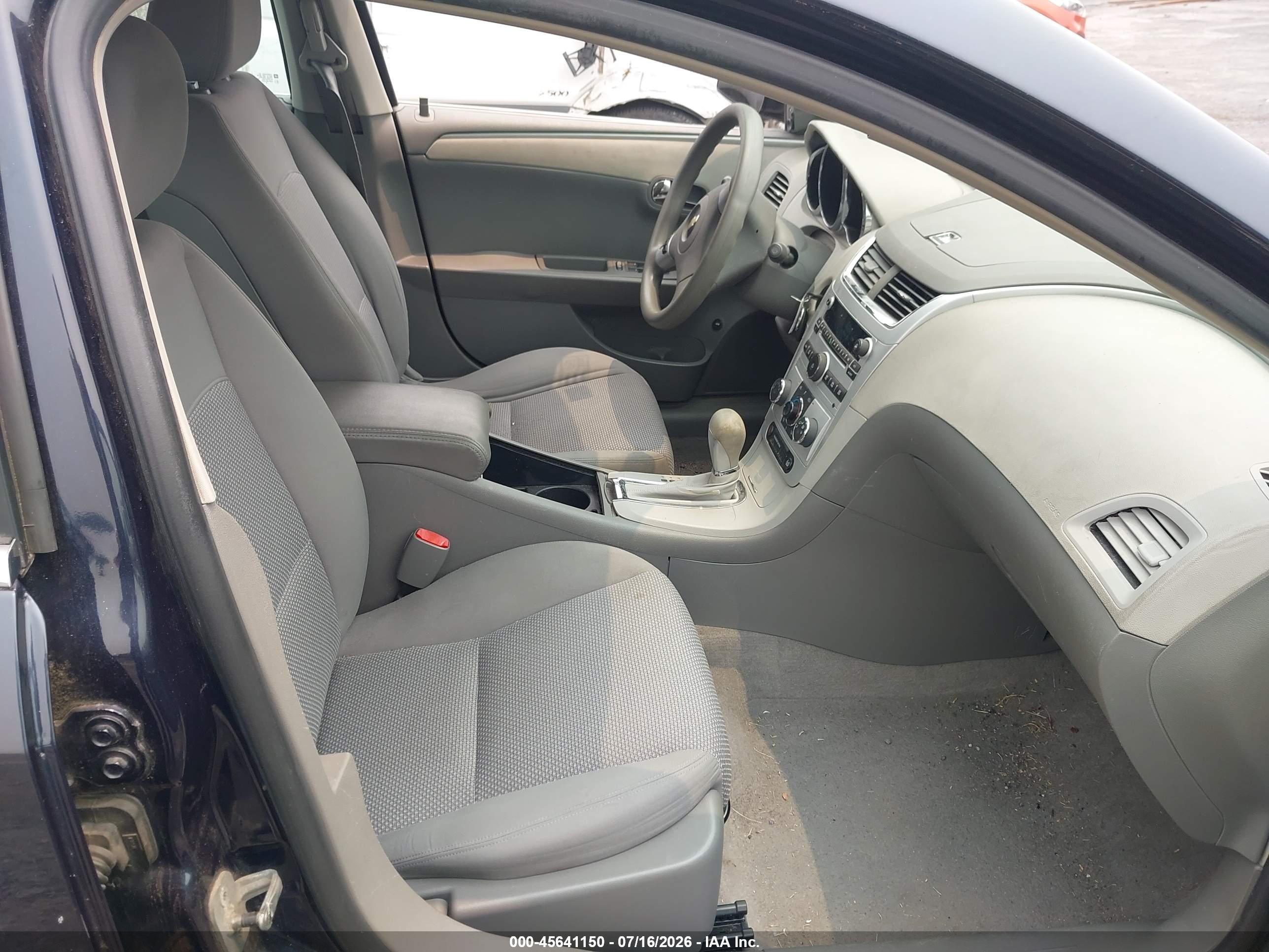 2009 Chevrolet Malibu Ls Blue vin: 1G1ZG57B49F154432