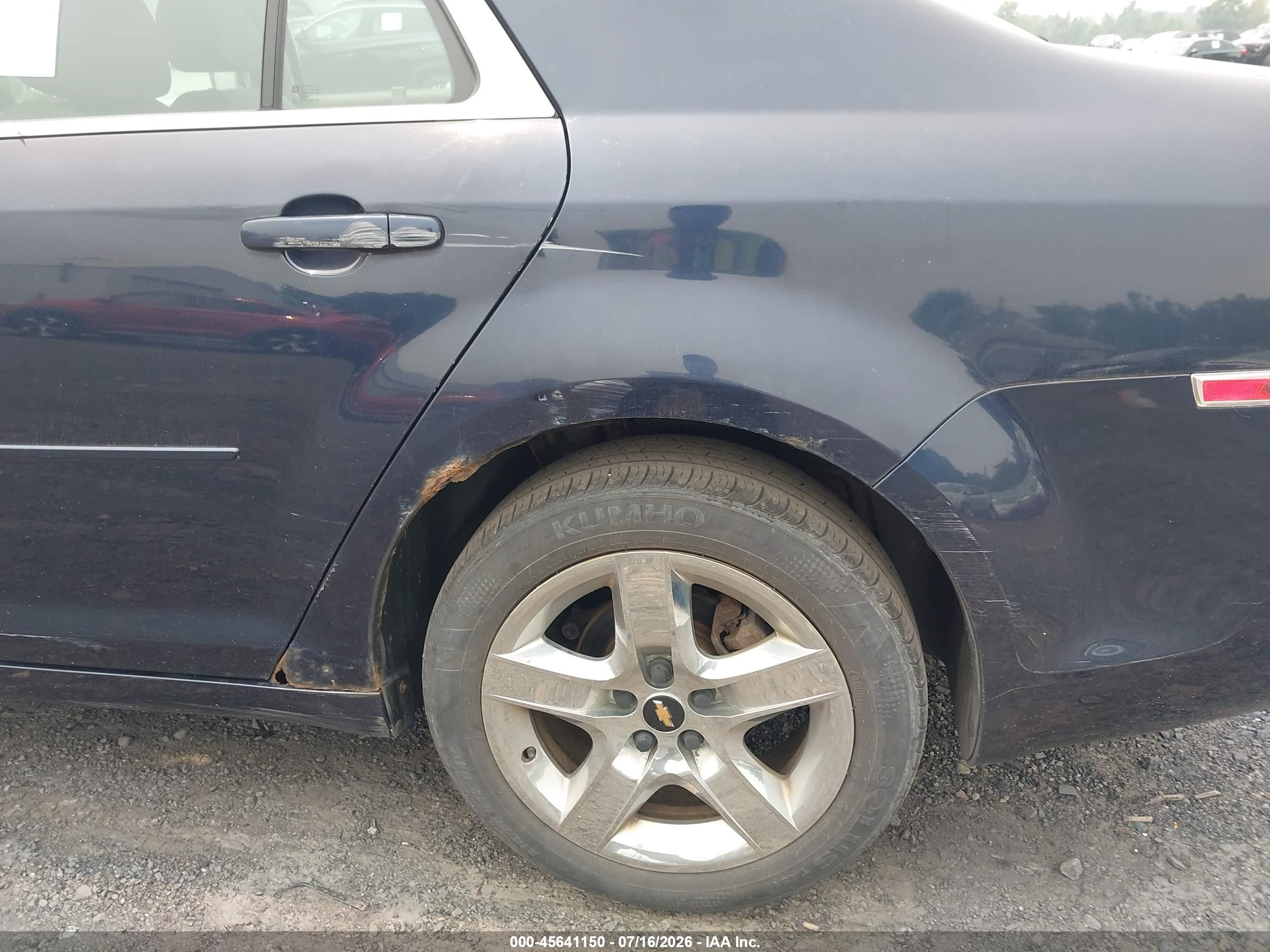 2009 Chevrolet Malibu Ls Blue vin: 1G1ZG57B49F154432