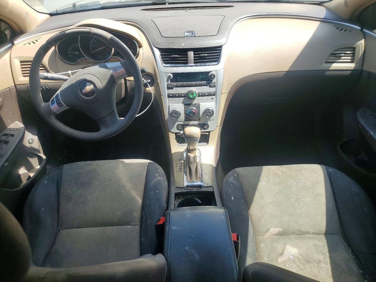 2009 Chevrolet Malibu Ls Silver vin: 1G1ZG57B49F179430