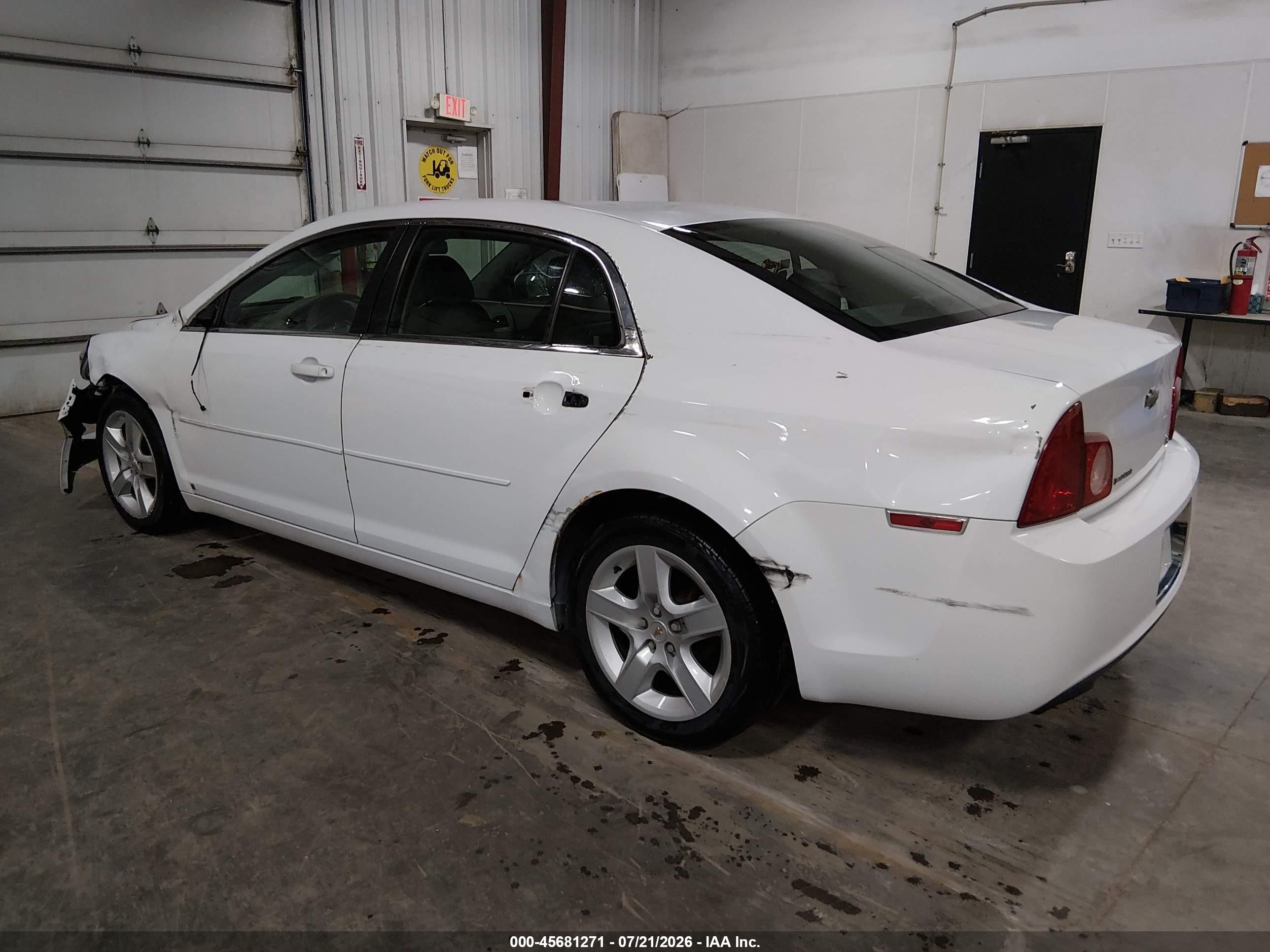 2009 Chevrolet Malibu Ls Белый vin: 1G1ZG57B49F211471