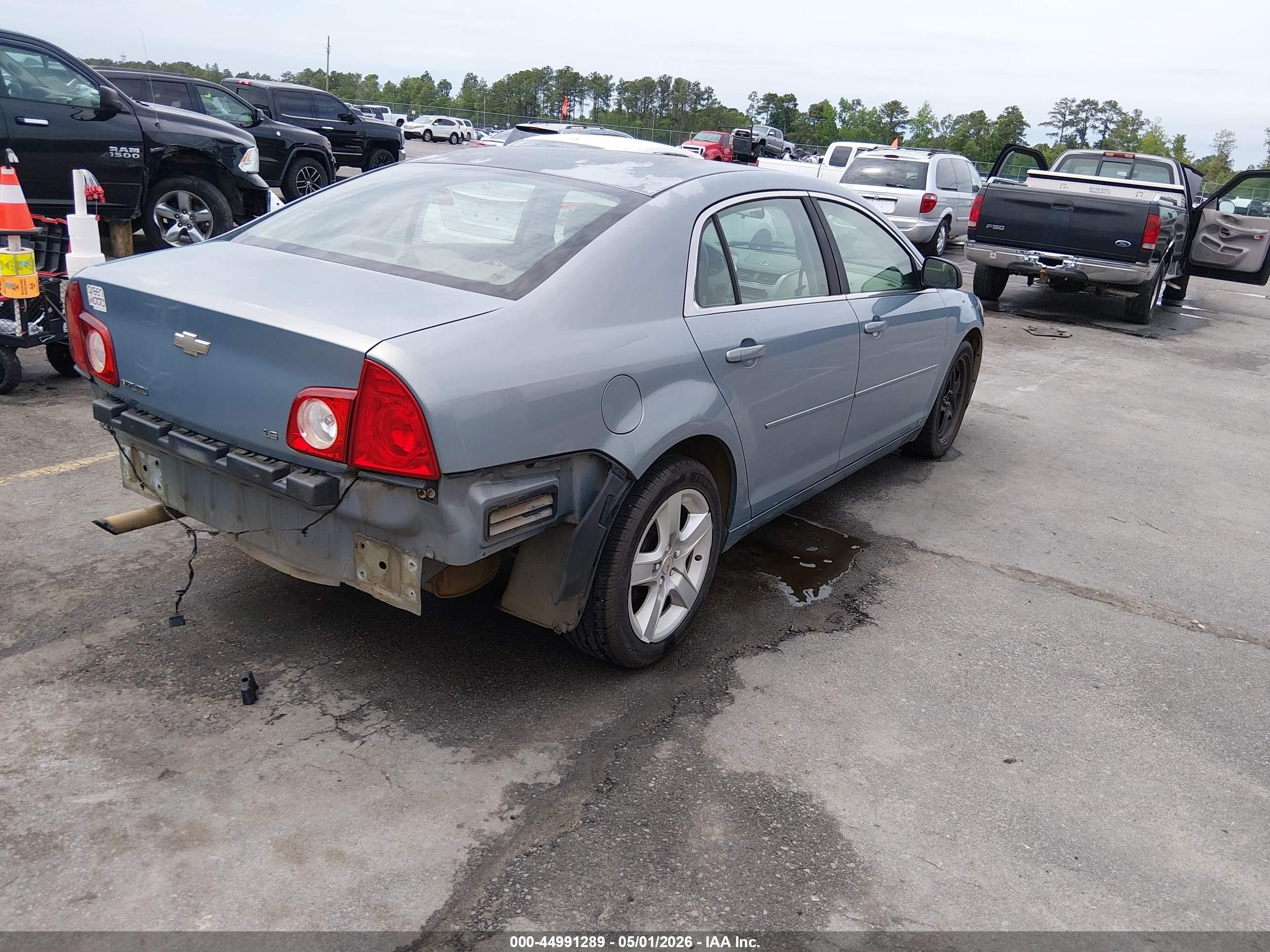 2009 Chevrolet Malibu Ls Light Blue vin: 1G1ZG57B594233345