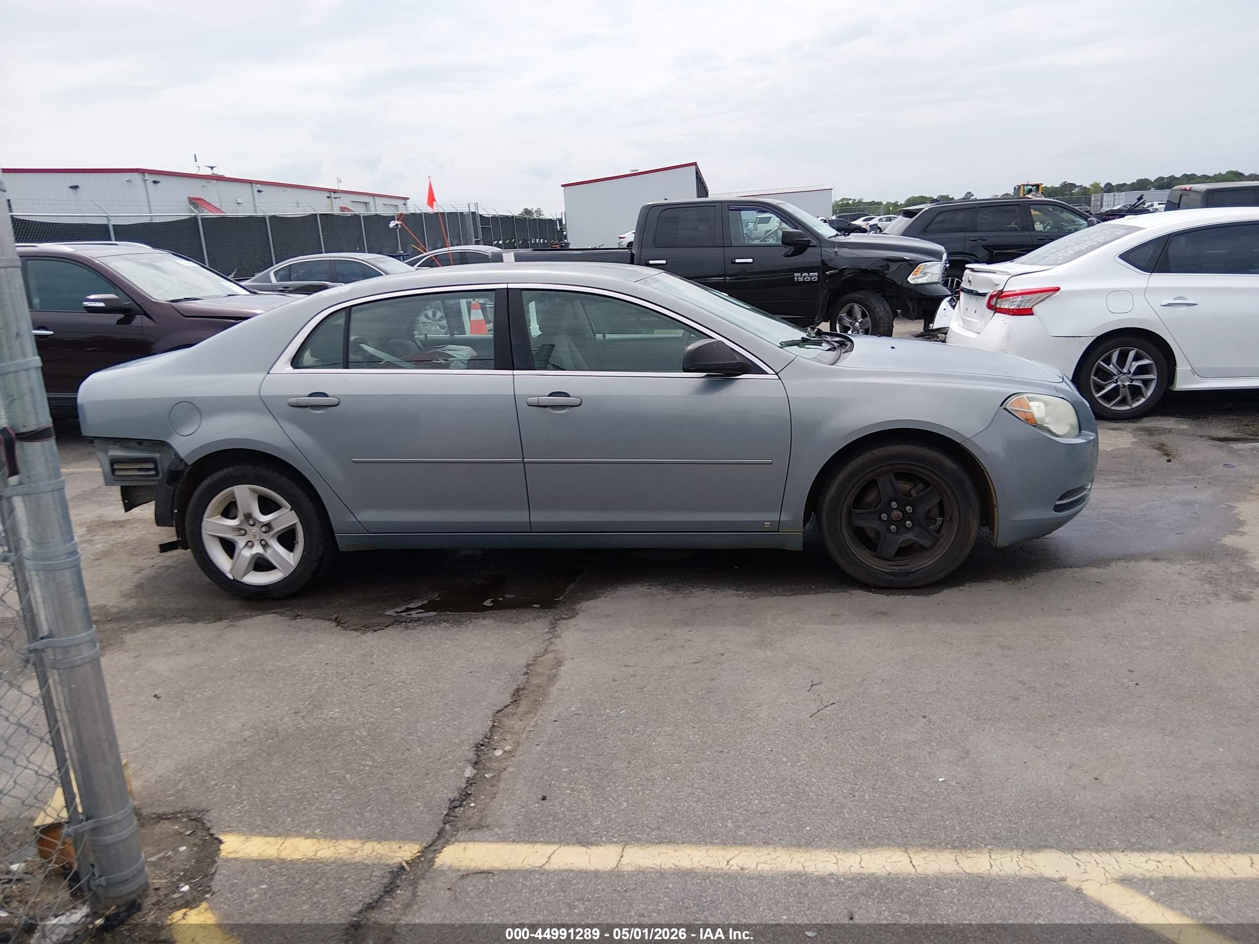 2009 Chevrolet Malibu Ls Light Blue vin: 1G1ZG57B594233345