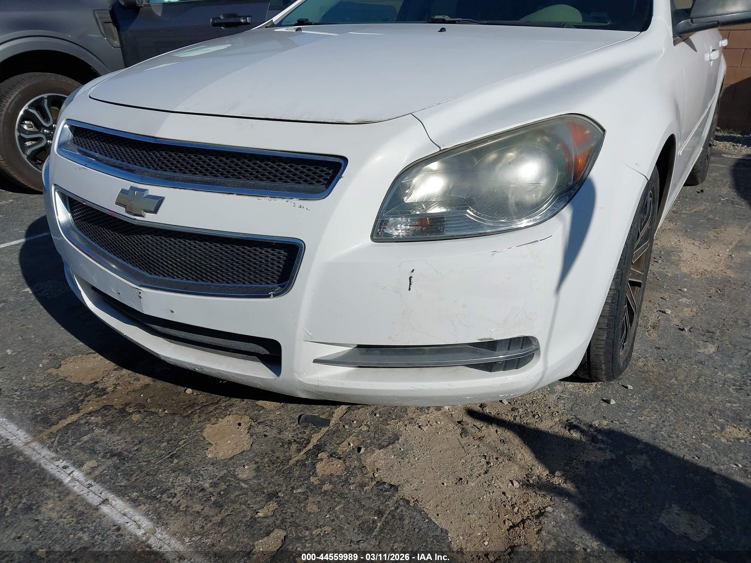 2009 Chevrolet Malibu Ls Белый vin: 1G1ZG57B59F113923