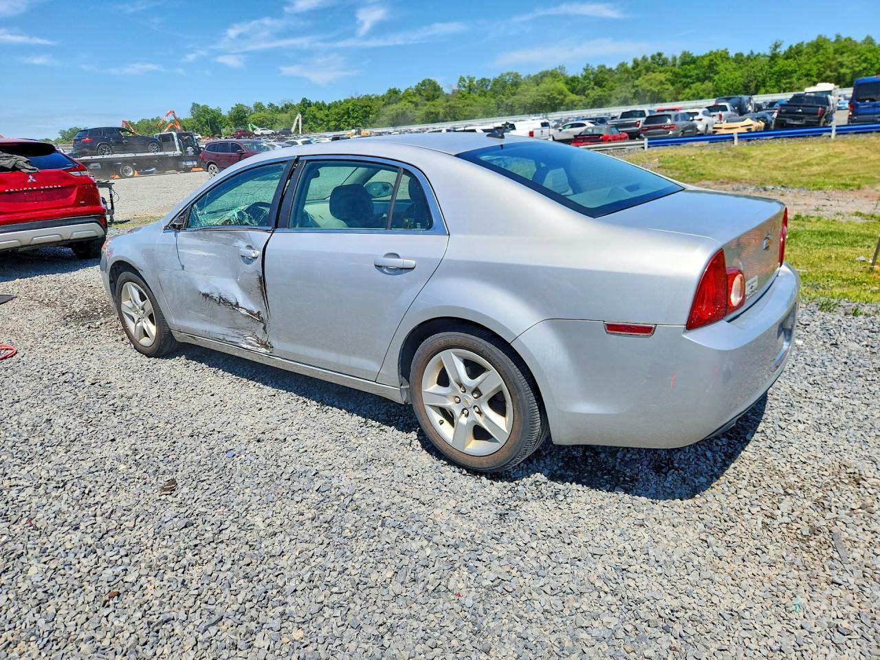 2009 Chevrolet Malibu Ls Silver vin: 1G1ZG57B59F253454