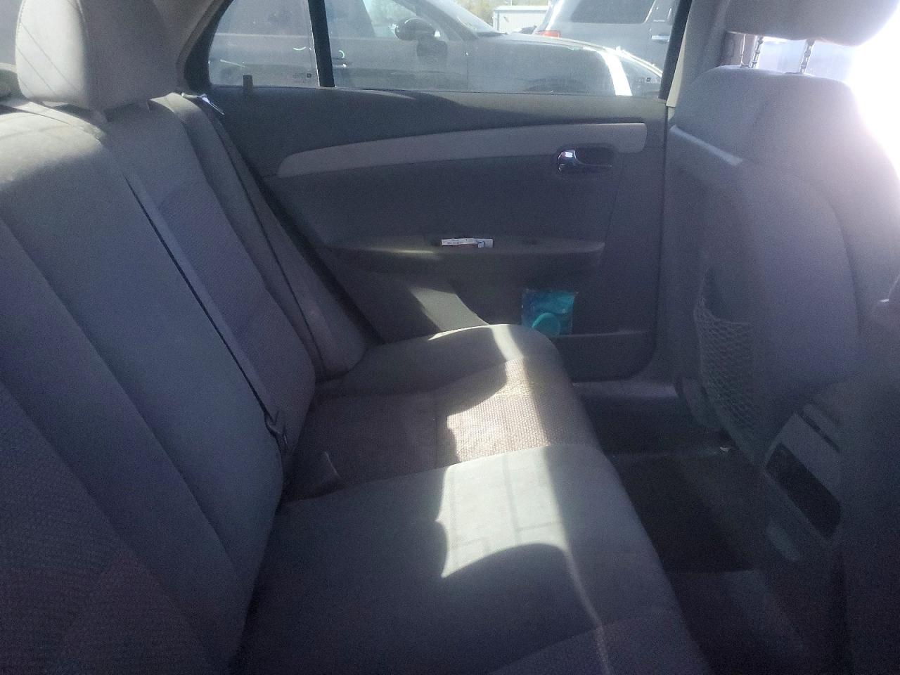 2008 Chevrolet Malibu Ls Silver vin: 1G1ZG57B68F181680