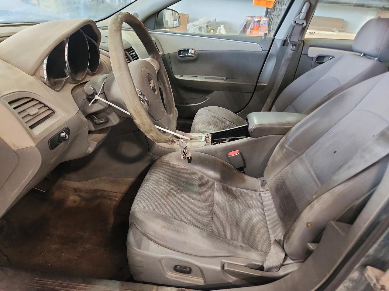 2009 Chevrolet Malibu Ls Green vin: 1G1ZG57B694265804