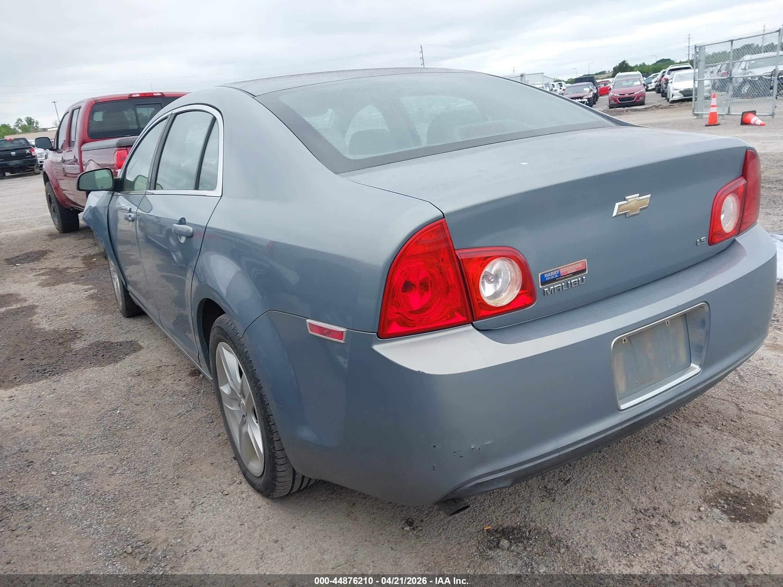 2009 Chevrolet Malibu Ls Gray vin: 1G1ZG57B69F165321