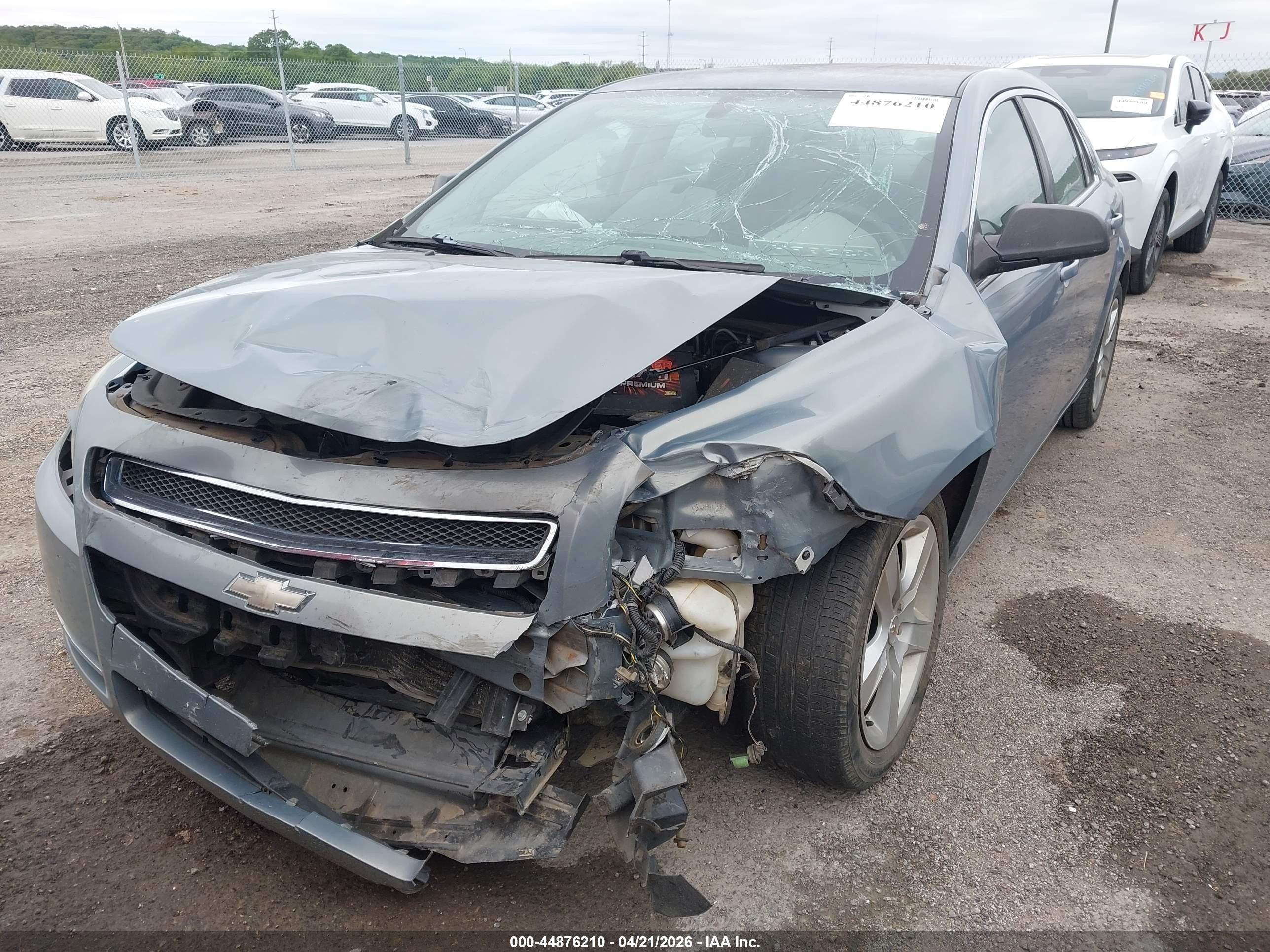 2009 Chevrolet Malibu Ls Gray vin: 1G1ZG57B69F165321