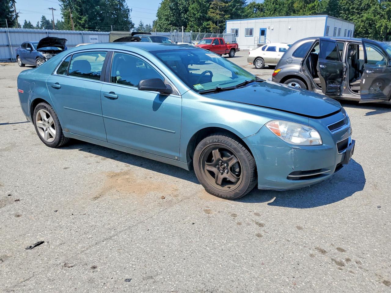 2009 Chevrolet Malibu Ls Бирюзовый vin: 1G1ZG57B79F232802