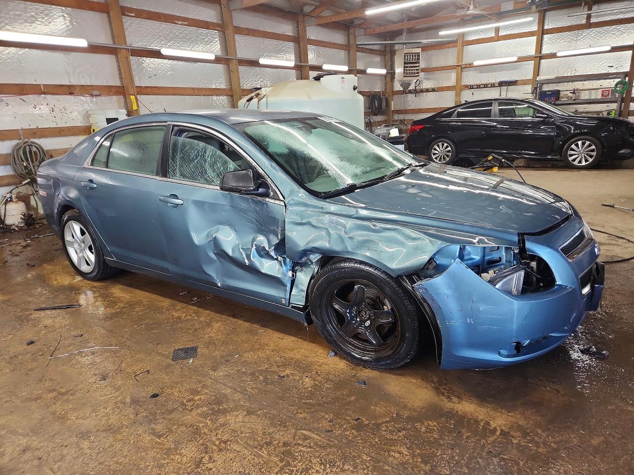 2009 Chevrolet Malibu Ls Blue vin: 1G1ZG57B79F238163