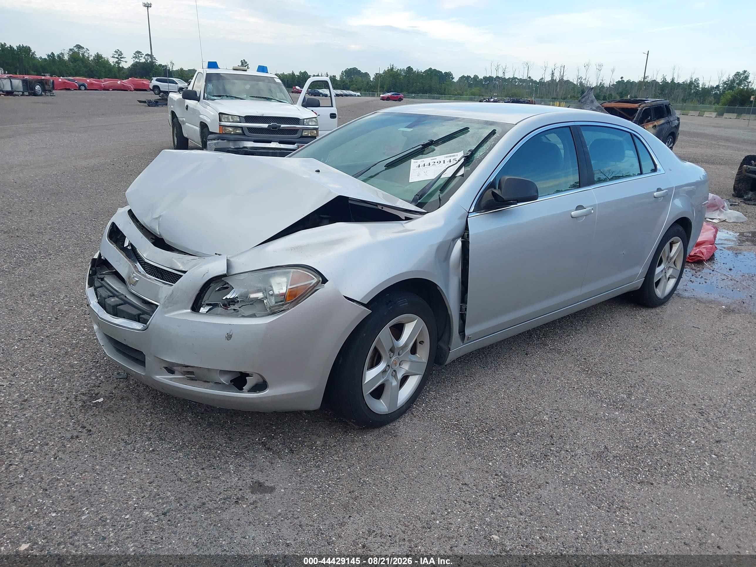 2009 Chevrolet Malibu Ls Серебряный vin: 1G1ZG57B79F239555