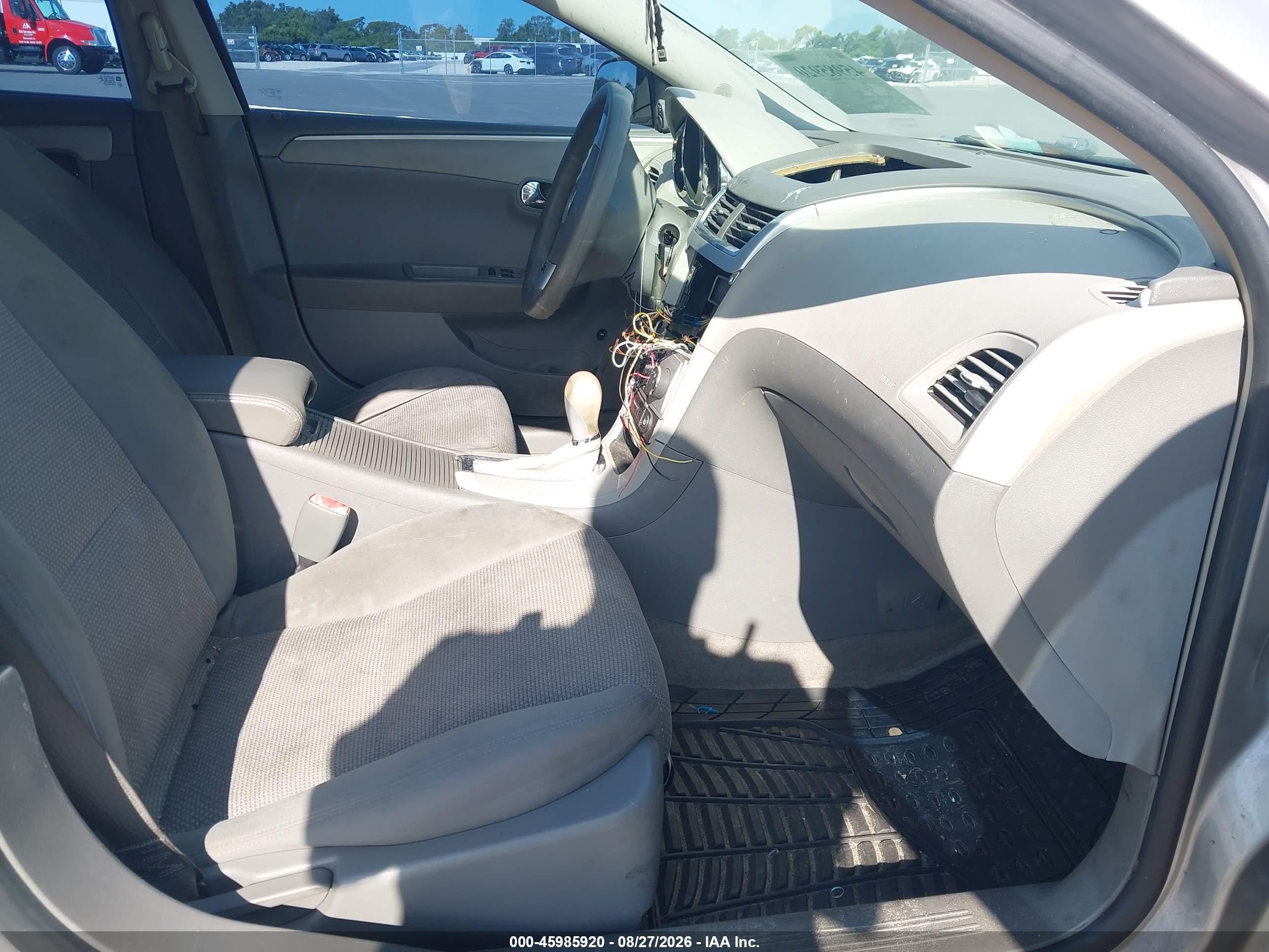 2008 Chevrolet Malibu Ls W/1ls Silver vin: 1G1ZG57B98F181222