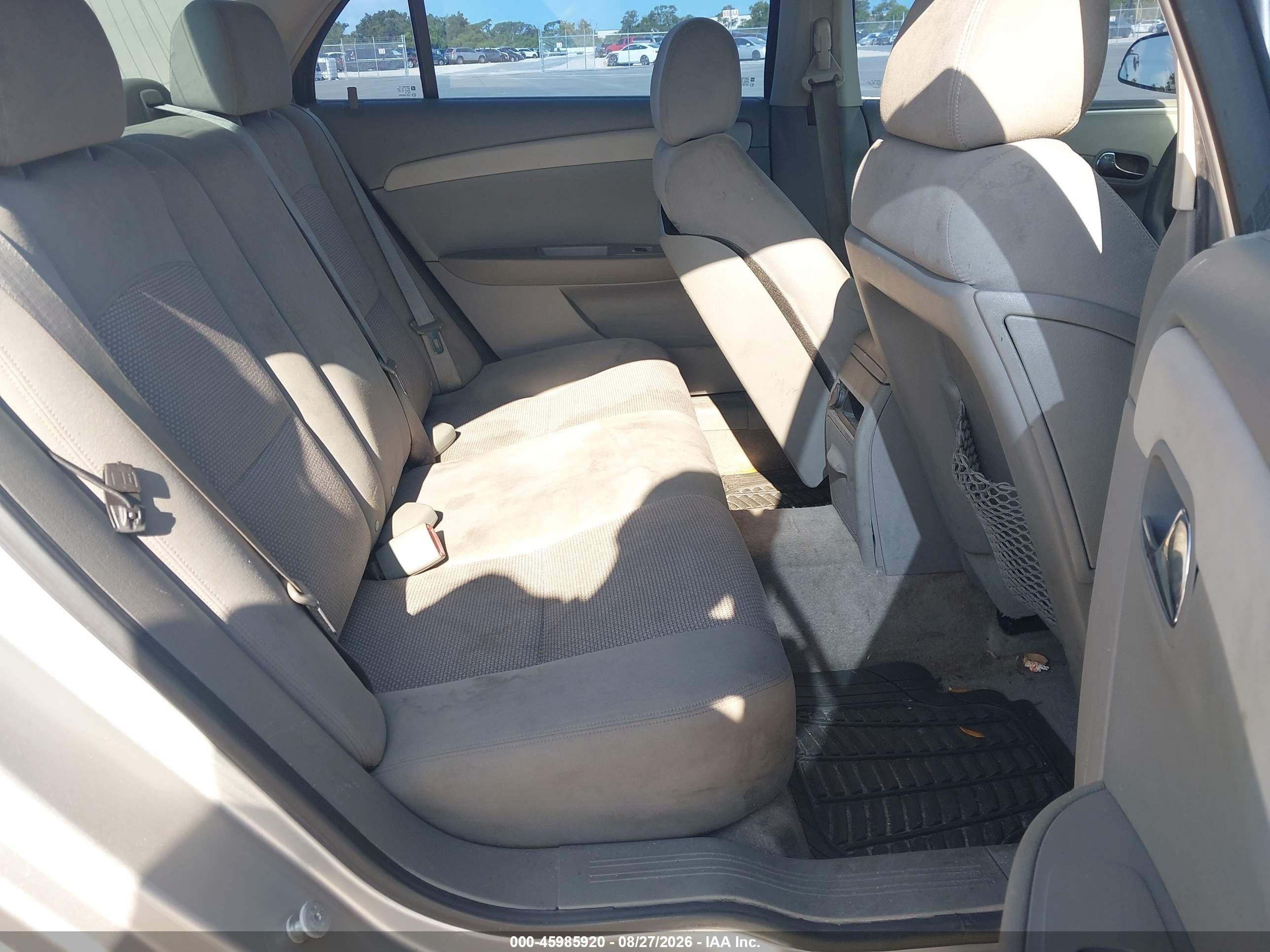 2008 Chevrolet Malibu Ls W/1ls Silver vin: 1G1ZG57B98F181222