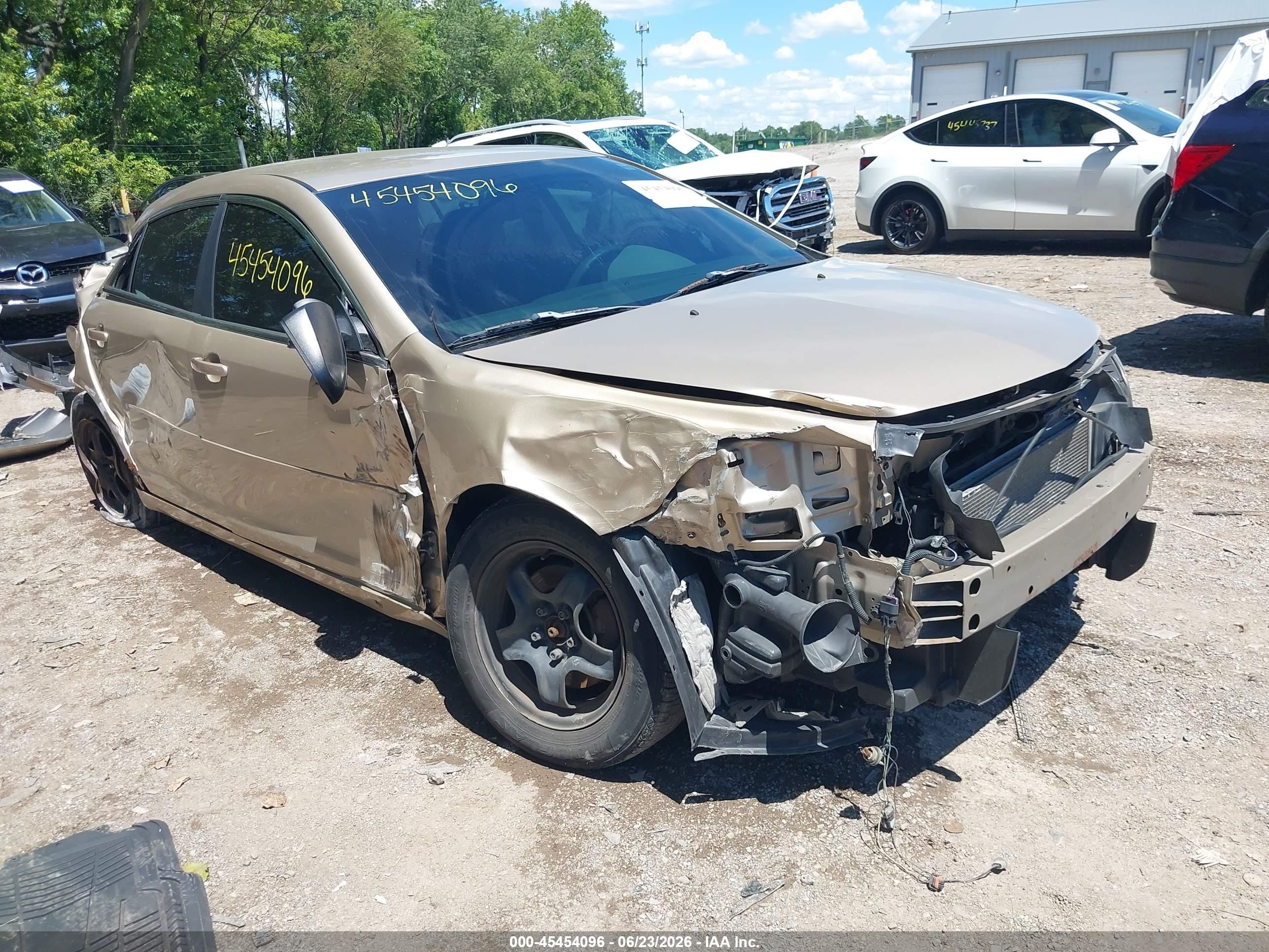 2008 Chevrolet Malibu Ls W/1ls Gold vin: 1G1ZG57B98F275424