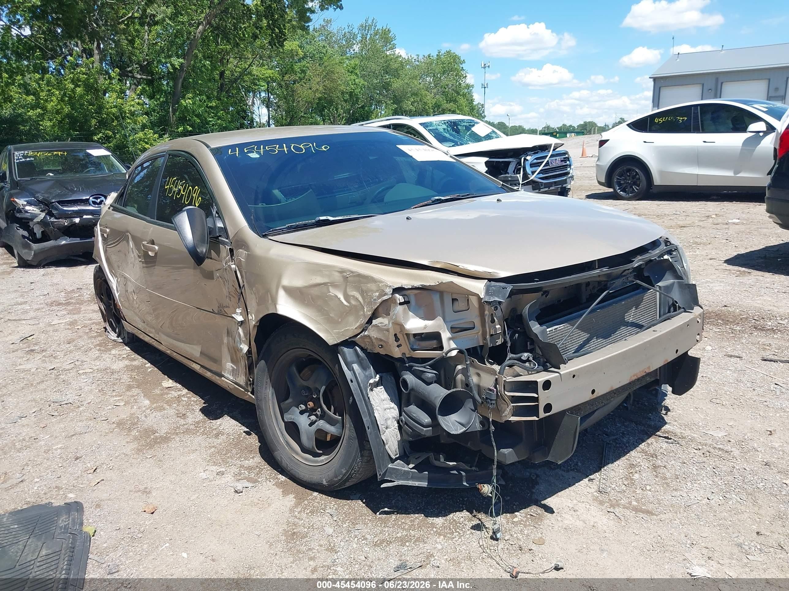 2008 Chevrolet Malibu Ls W/1ls Золотой vin: 1G1ZG57B98F275424