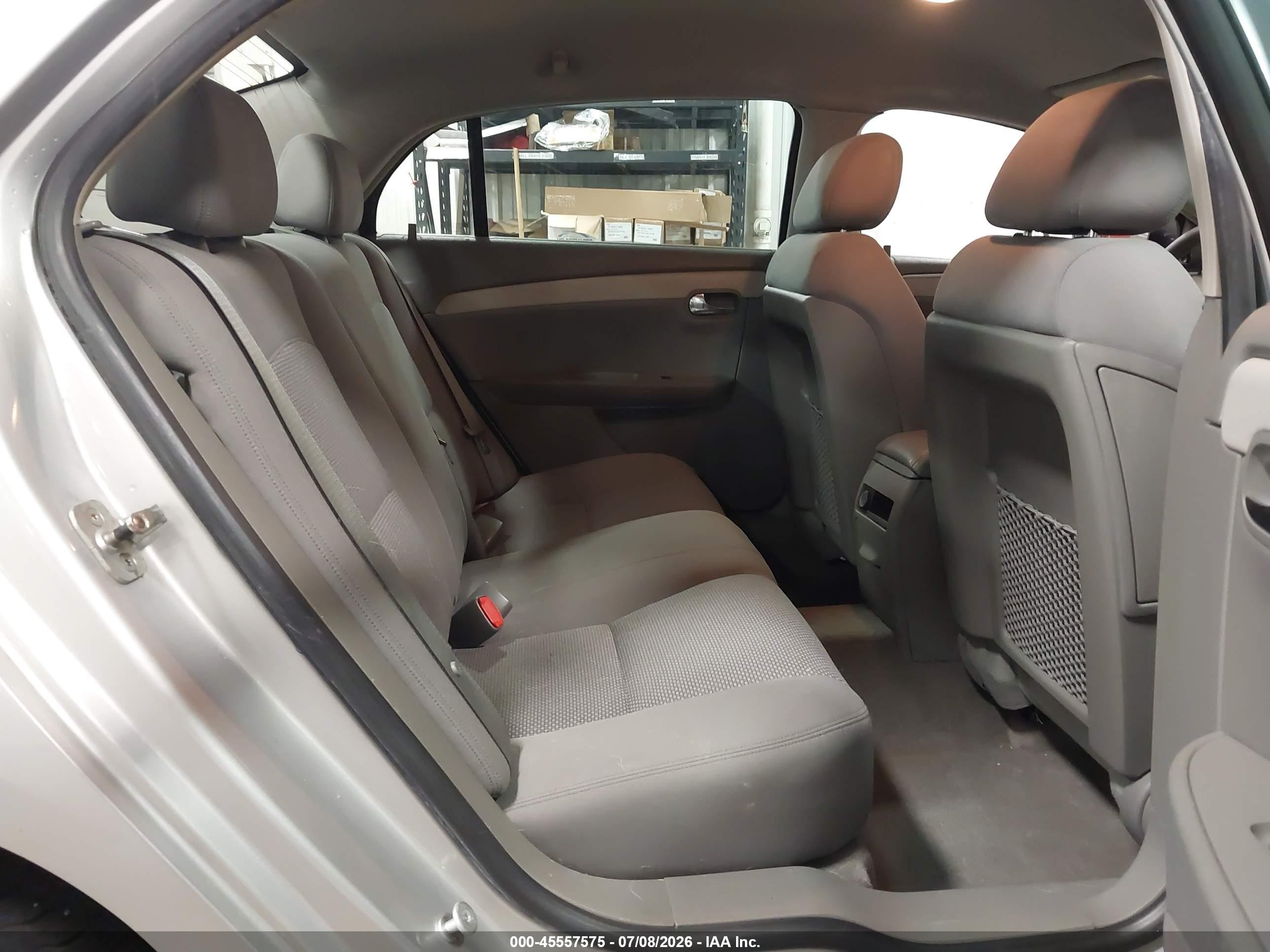 2009 Chevrolet Malibu Ls Silver vin: 1G1ZG57B99F109339