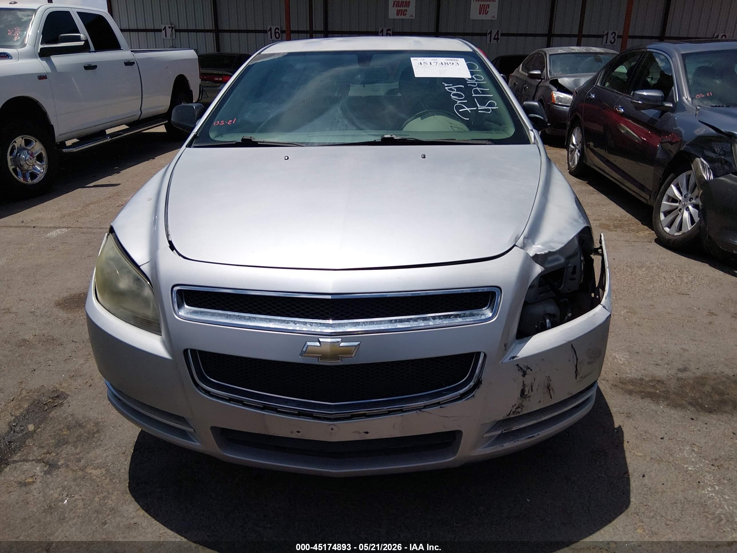 2009 Chevrolet Malibu Ls Silver vin: 1G1ZG57BX9F256964