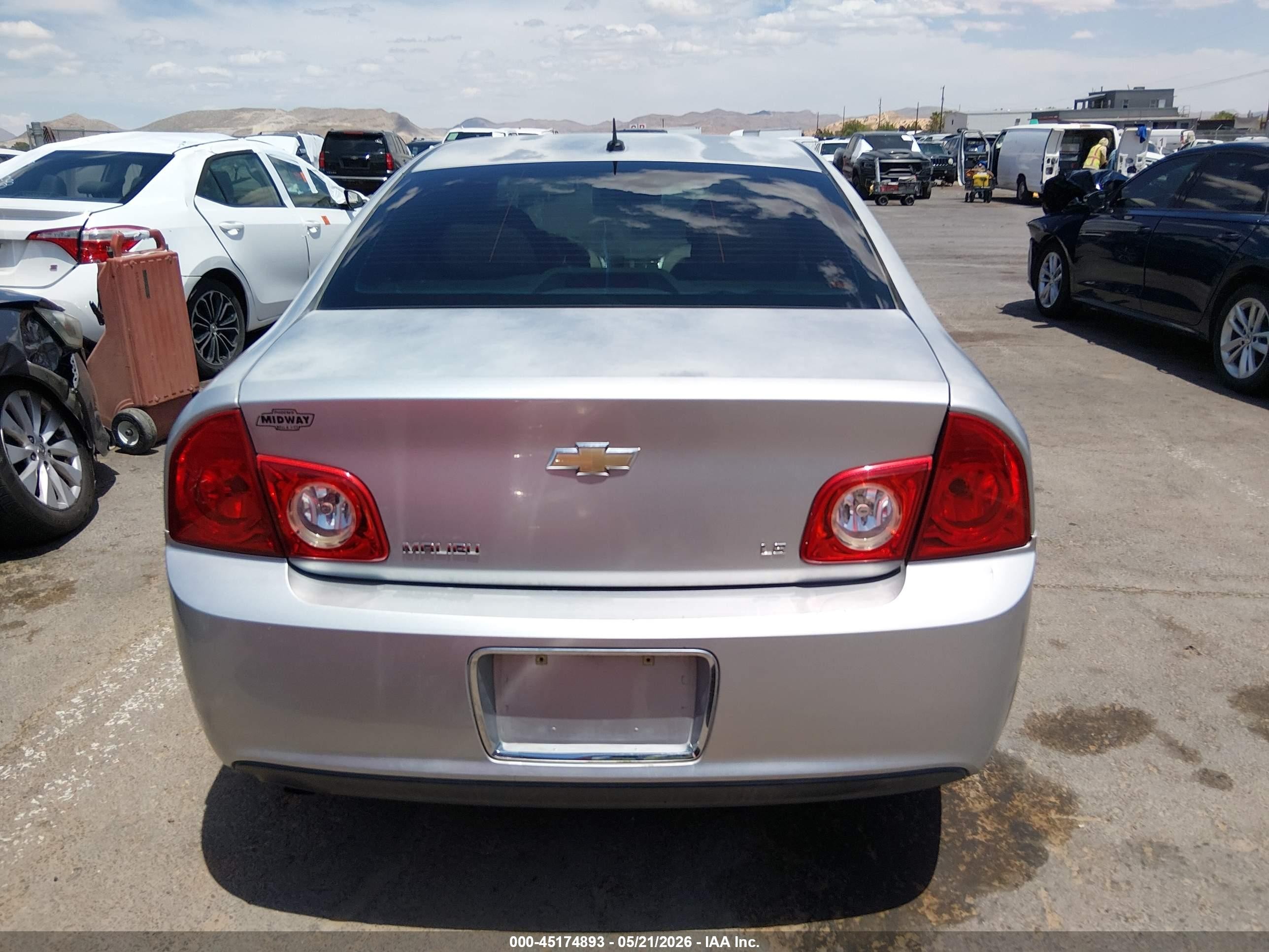 2009 Chevrolet Malibu Ls Silver vin: 1G1ZG57BX9F256964