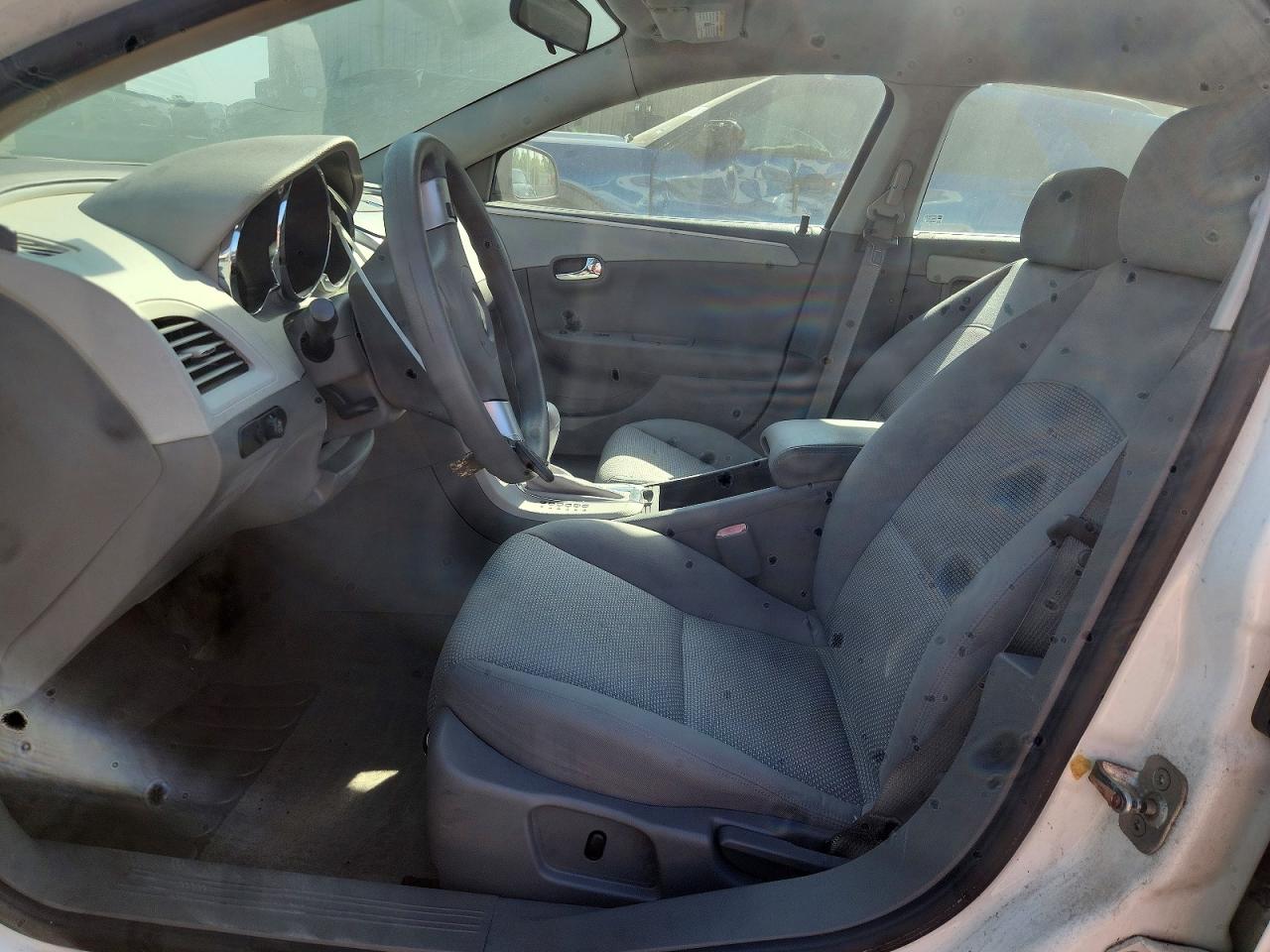 2008 Chevrolet Malibu Ls White vin: 1G1ZG57N784269059
