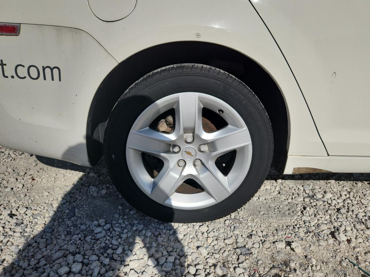 2008 Chevrolet Malibu Ls Белый vin: 1G1ZG57N984216086 Damage: Right Rear Door, Heavy Scratch, 2 To 3 Inches