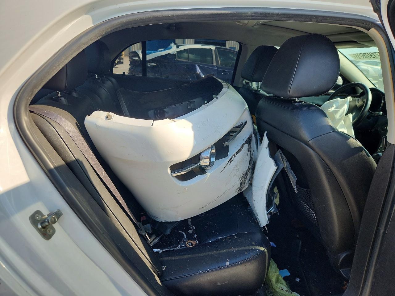 2012 Chevrolet Malibu Ltz White vin: 1G1ZG5E77CF144385