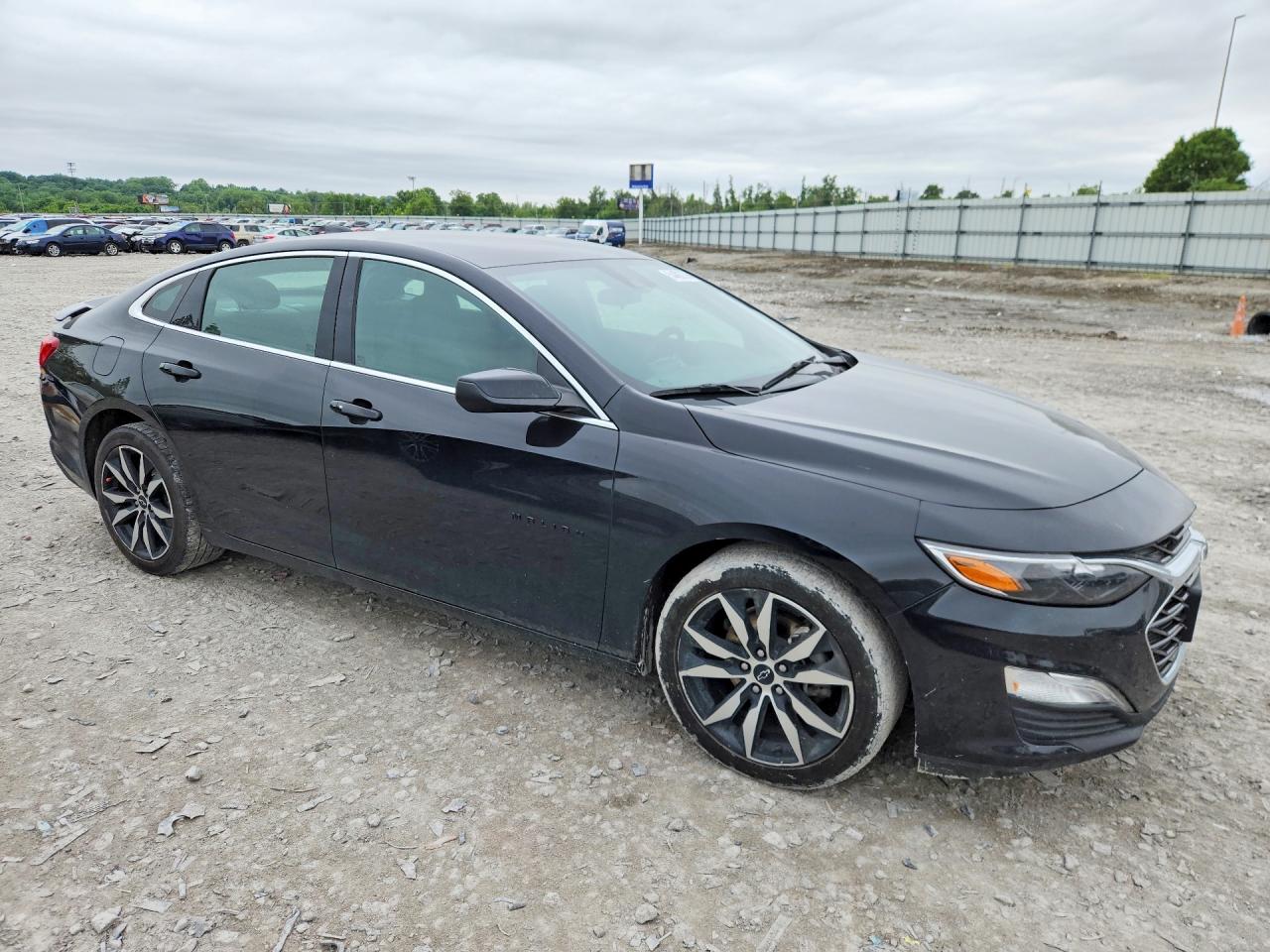 2024 Chevrolet Malibu Rs Black vin: 1G1ZG5ST1RF200038