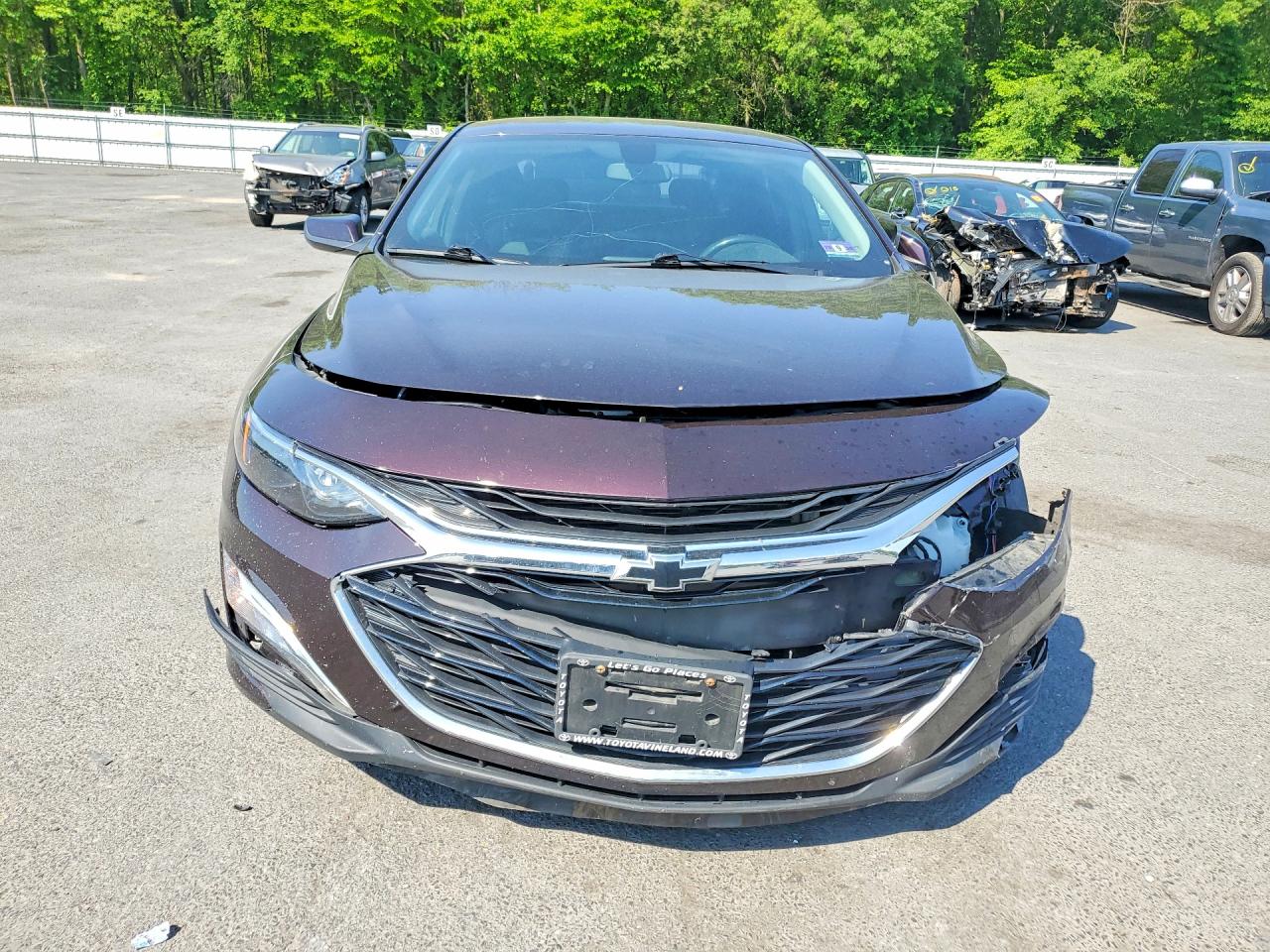 2020 Chevrolet Malibu Rs Burgundy vin: 1G1ZG5ST2LF029680