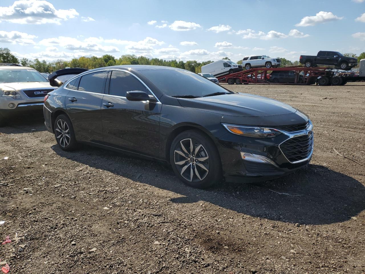2025 Chevrolet Malibu Rs Black vin: 1G1ZG5ST5SF113104