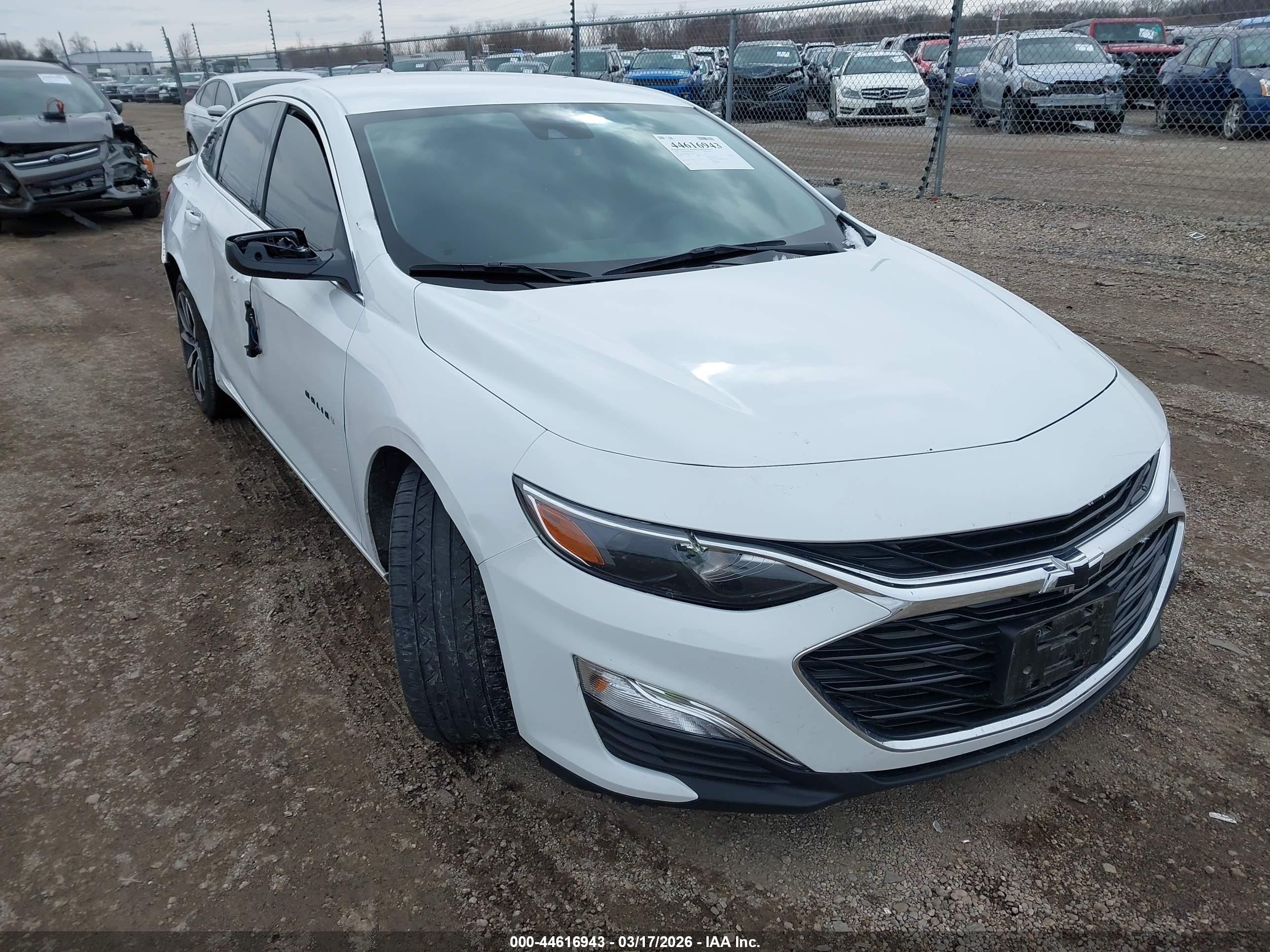 2024 Chevrolet Malibu Fwd Rs Белый vin: 1G1ZG5ST8RF160766