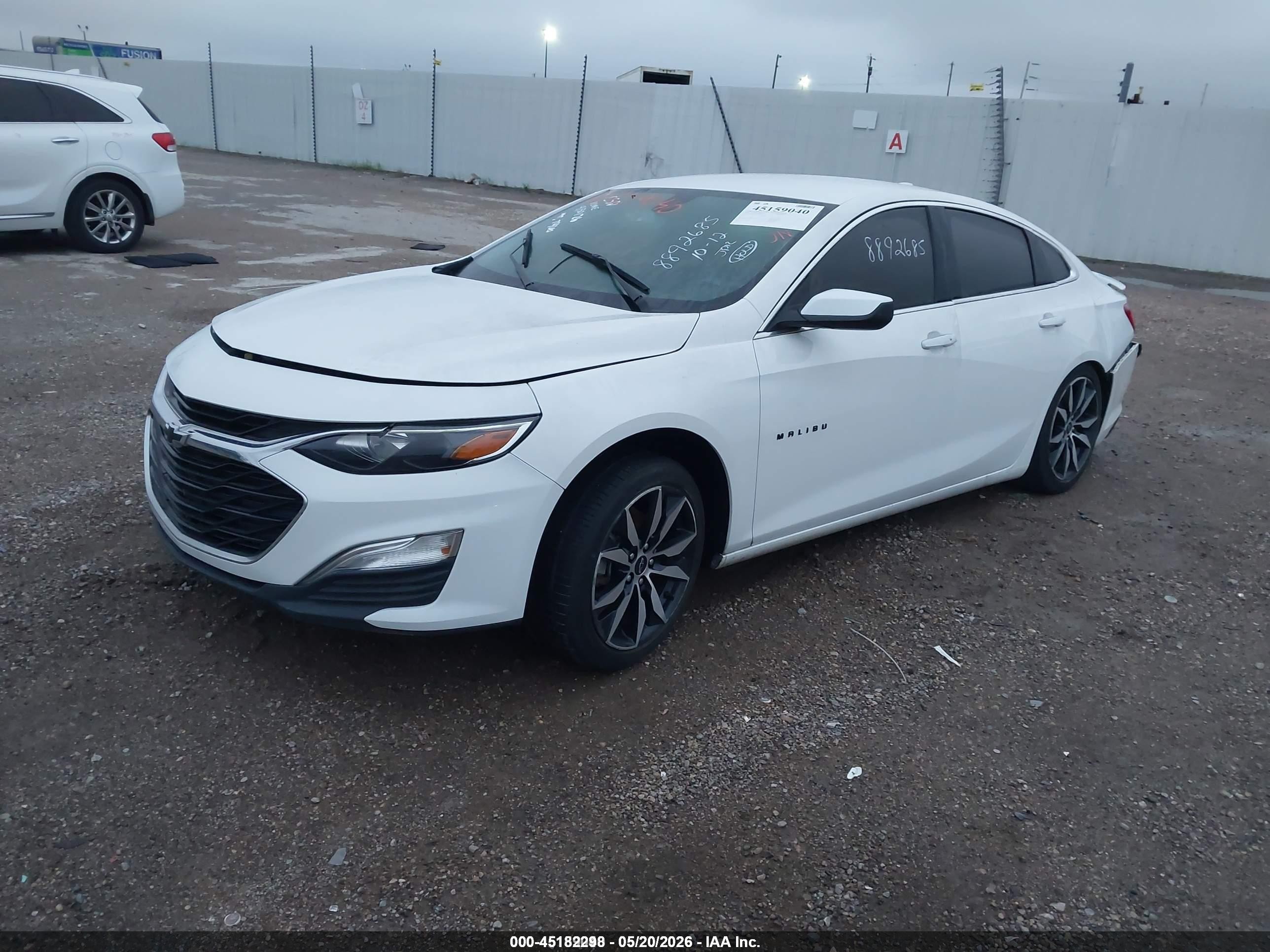 2020 Chevrolet Malibu Fwd Rs White vin: 1G1ZG5STXLF148318
