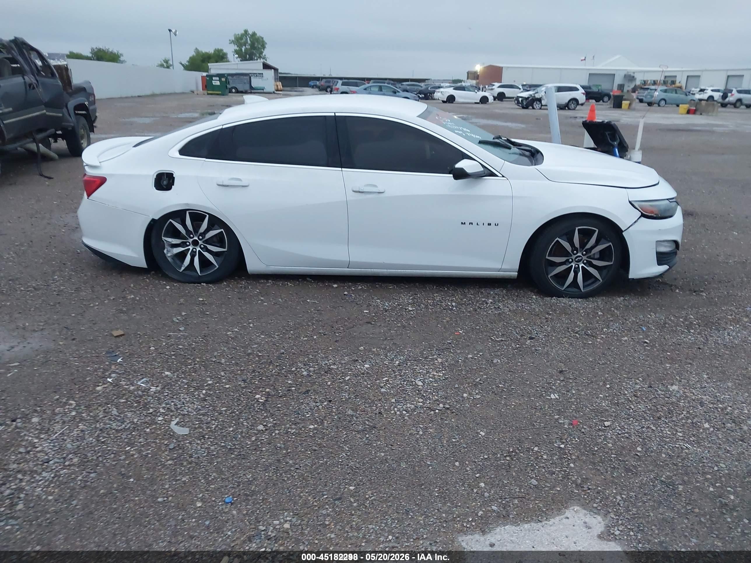 2020 Chevrolet Malibu Fwd Rs White vin: 1G1ZG5STXLF148318