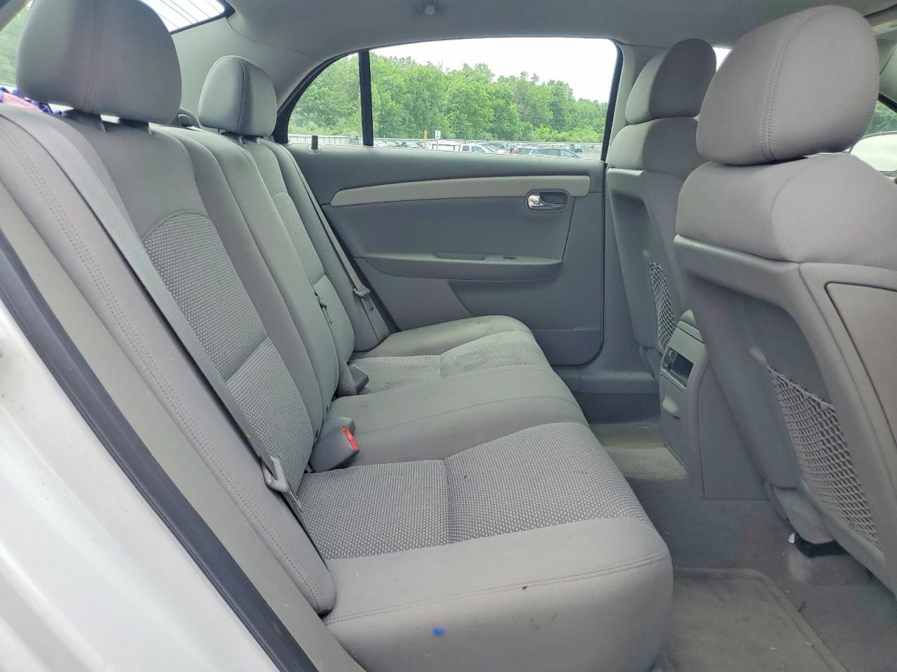 2009 Chevrolet Malibu 1lt White vin: 1G1ZH57B09F259630