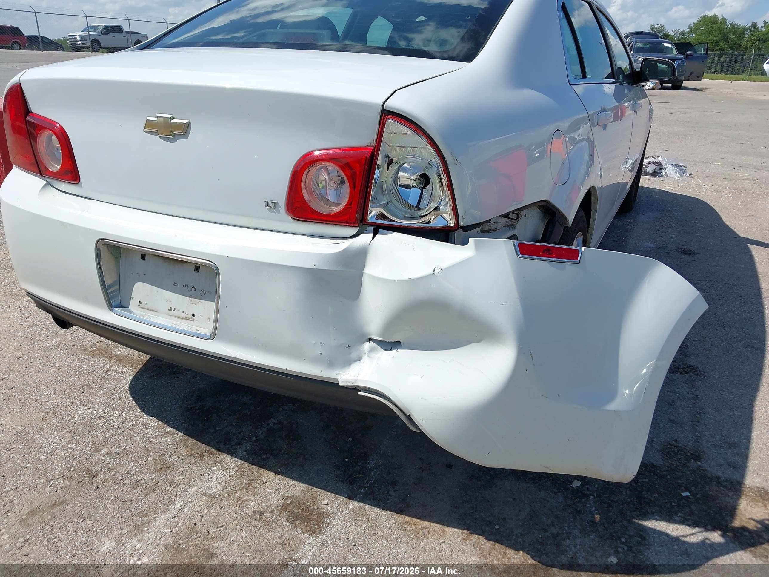 2009 Chevrolet Malibu Lt White vin: 1G1ZH57B29F151932