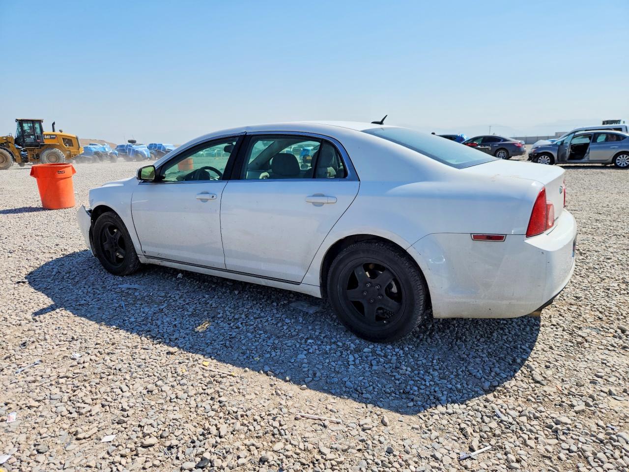 2009 Chevrolet Malibu 1lt White vin: 1G1ZH57B49F137353