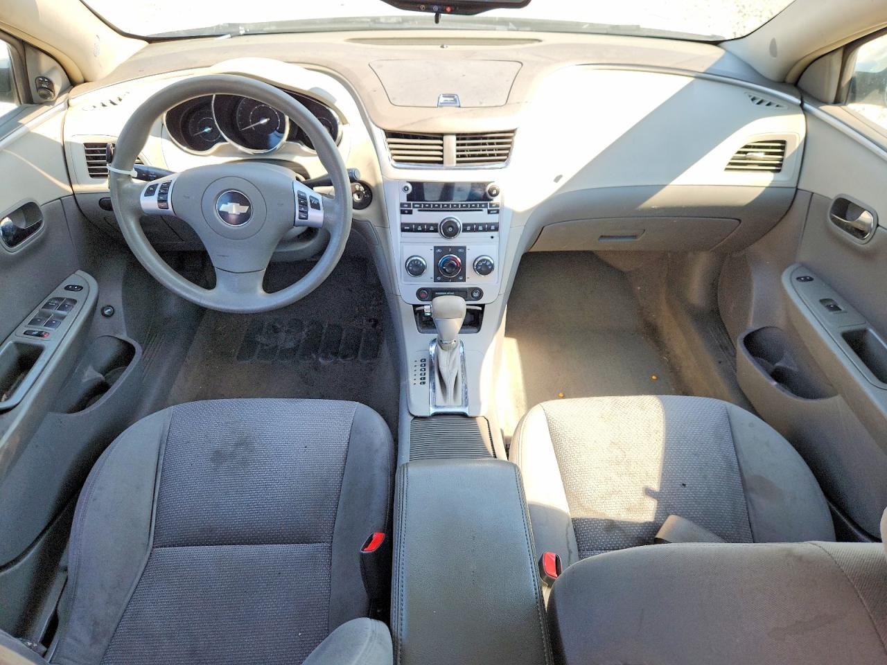 2009 Chevrolet Malibu 1lt White vin: 1G1ZH57B49F137353