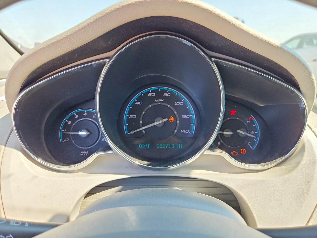 2009 Chevrolet Malibu 1lt White vin: 1G1ZH57B49F137353