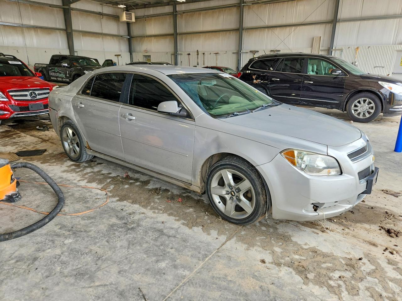 2009 Chevrolet Malibu 1lt Silver vin: 1G1ZH57B79F138576