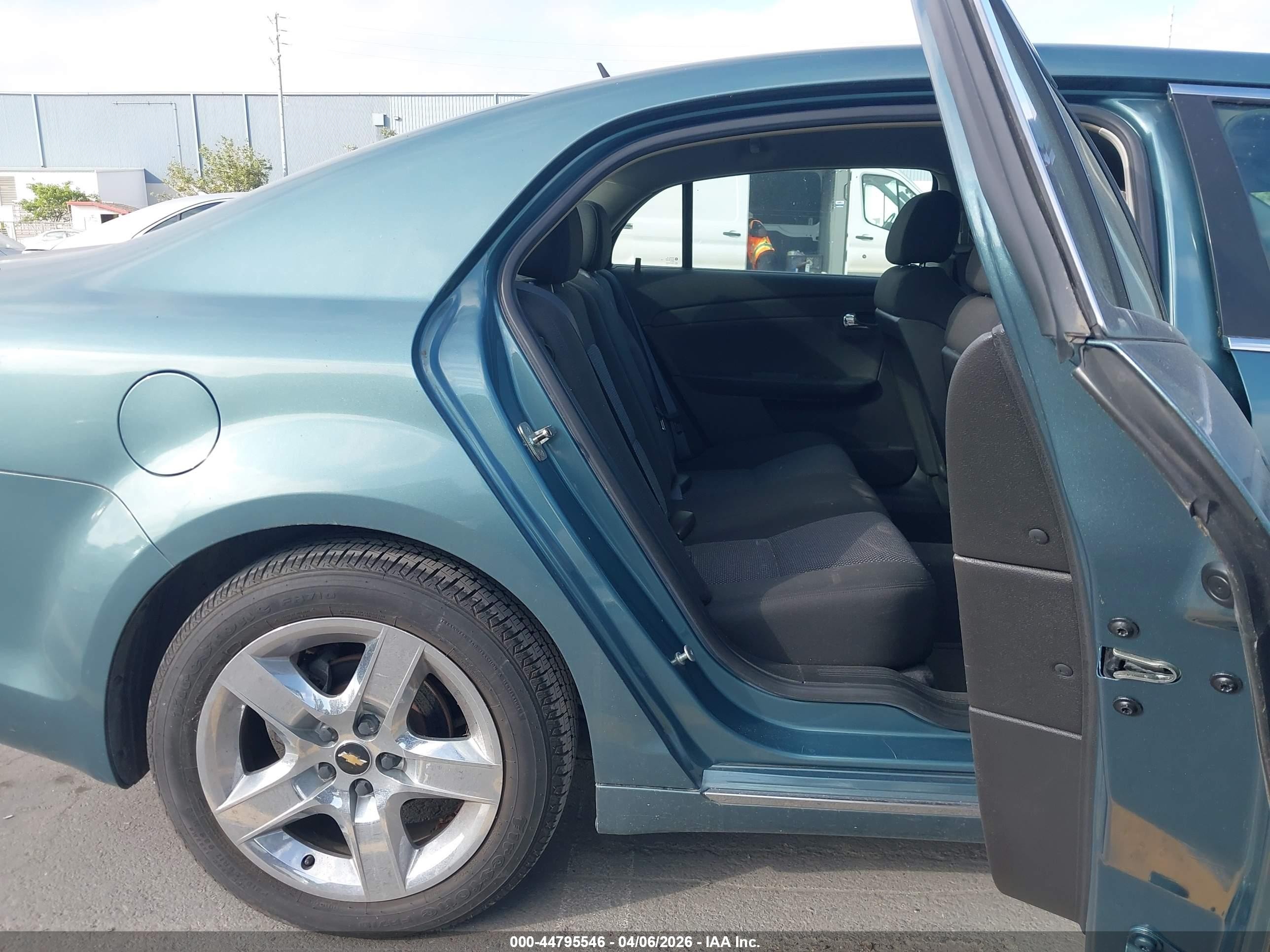 2009 Chevrolet Malibu Lt Green vin: 1G1ZH57B99F149143