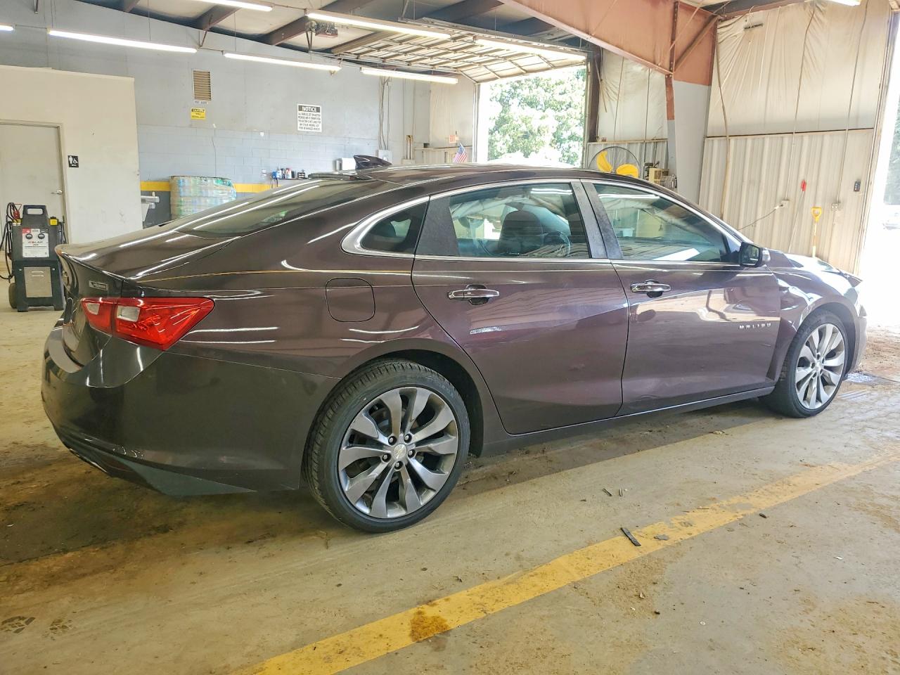 2016 Chevrolet Malibu Premier Purple vin: 1G1ZH5SX2GF317902