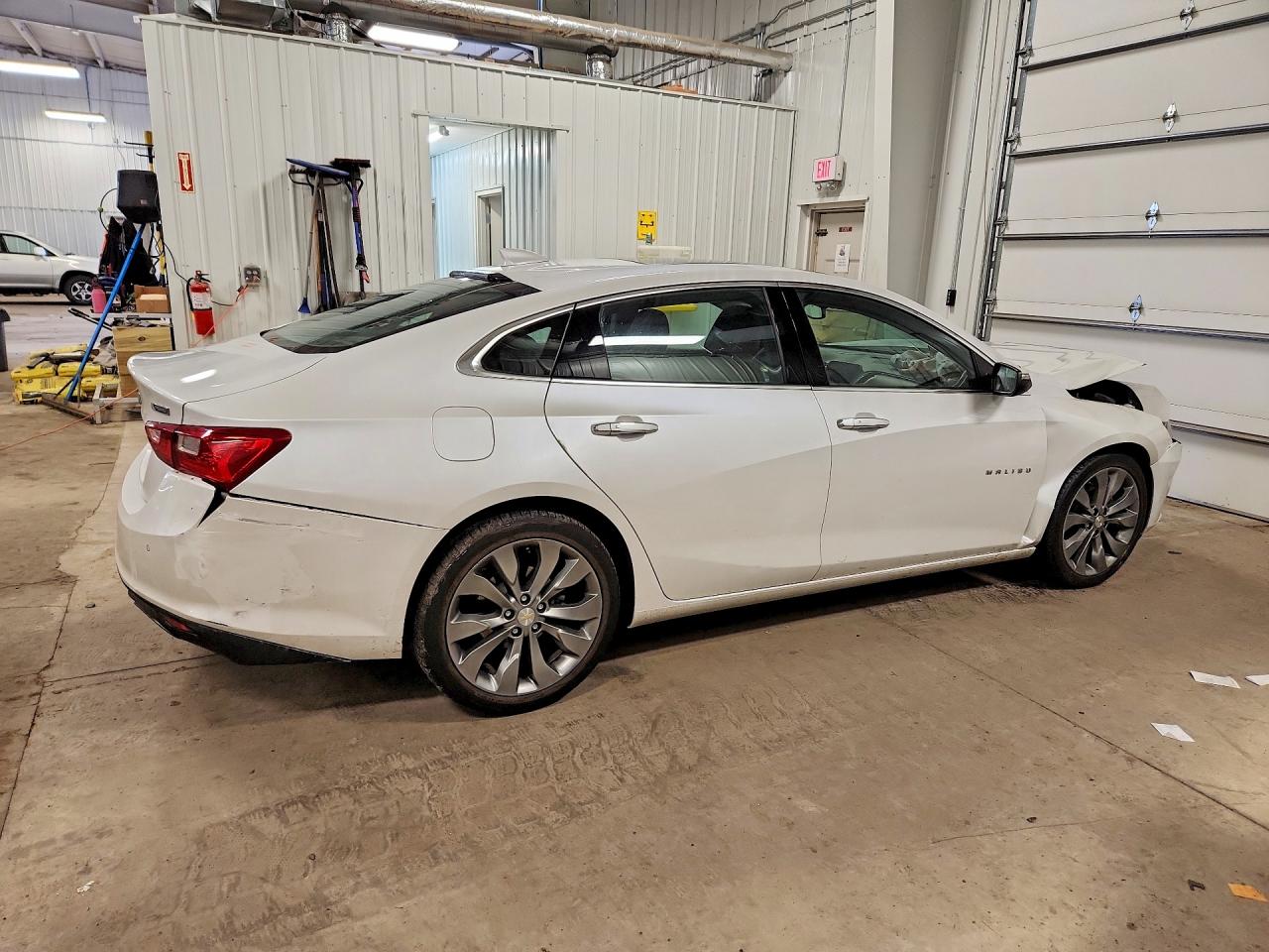 2016 Chevrolet Malibu Premier Белый vin: 1G1ZH5SX3GF357082