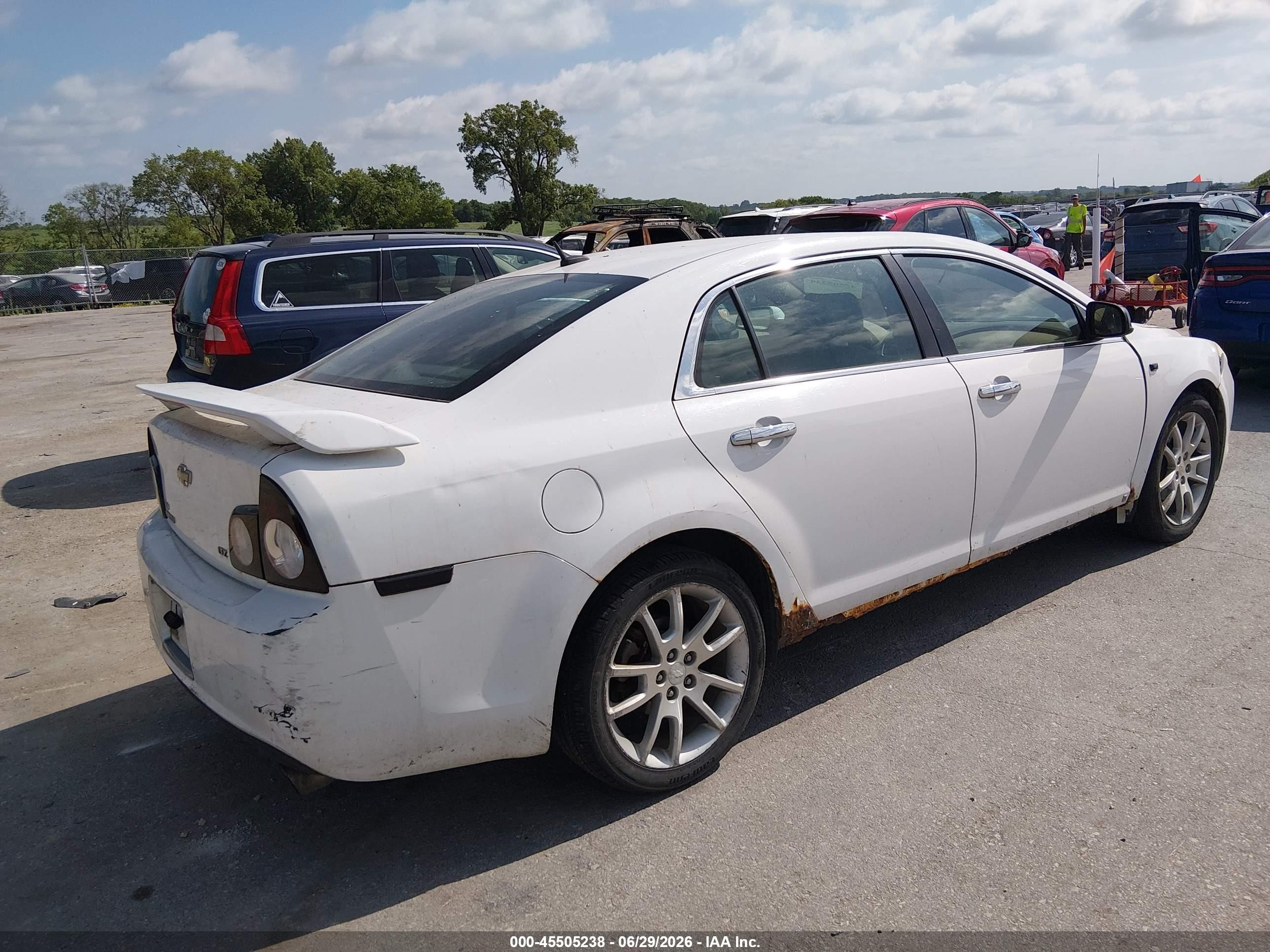2009 Chevrolet Malibu Ltz White vin: 1G1ZK57769F204144