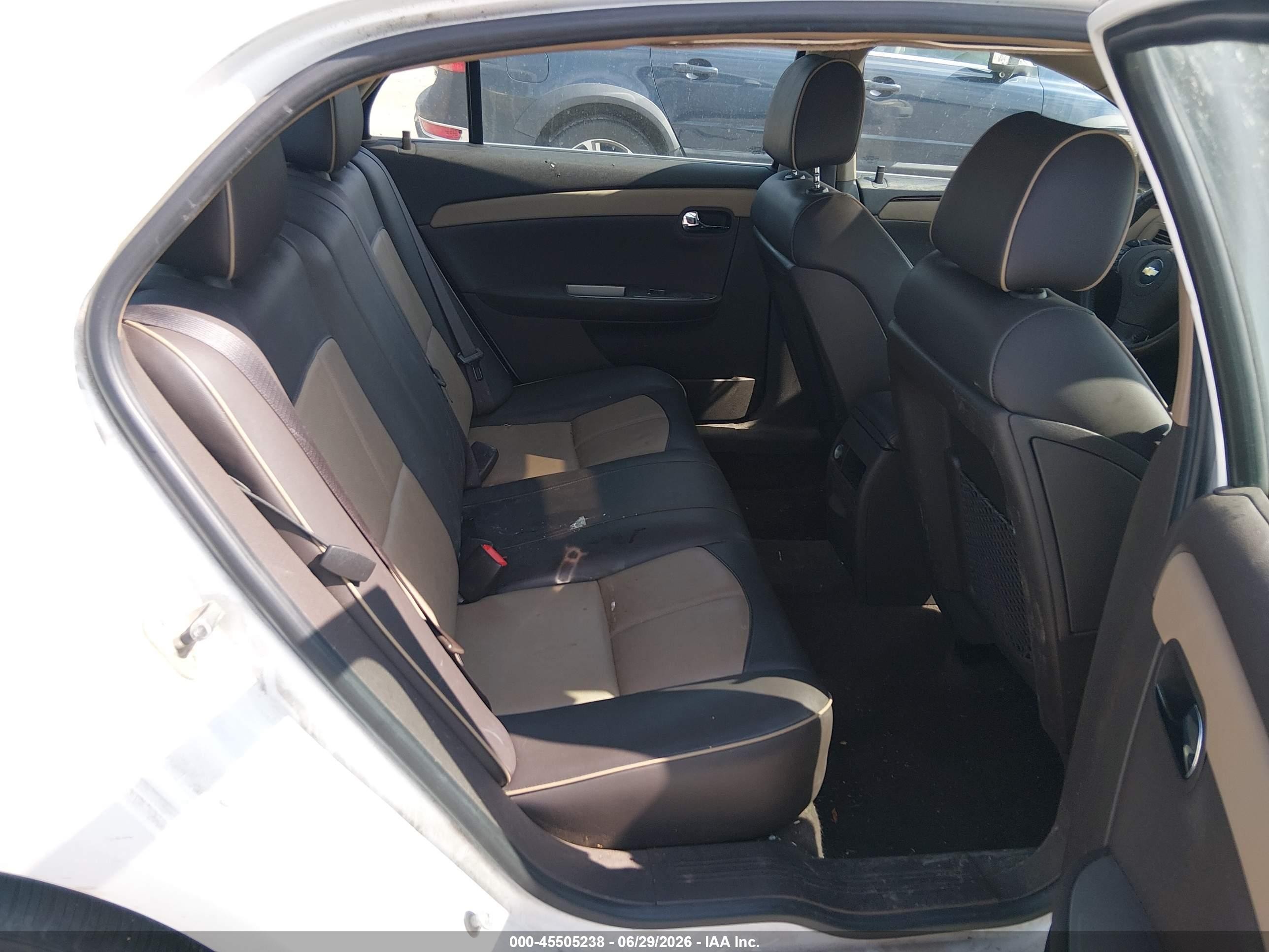 2009 Chevrolet Malibu Ltz White vin: 1G1ZK57769F204144