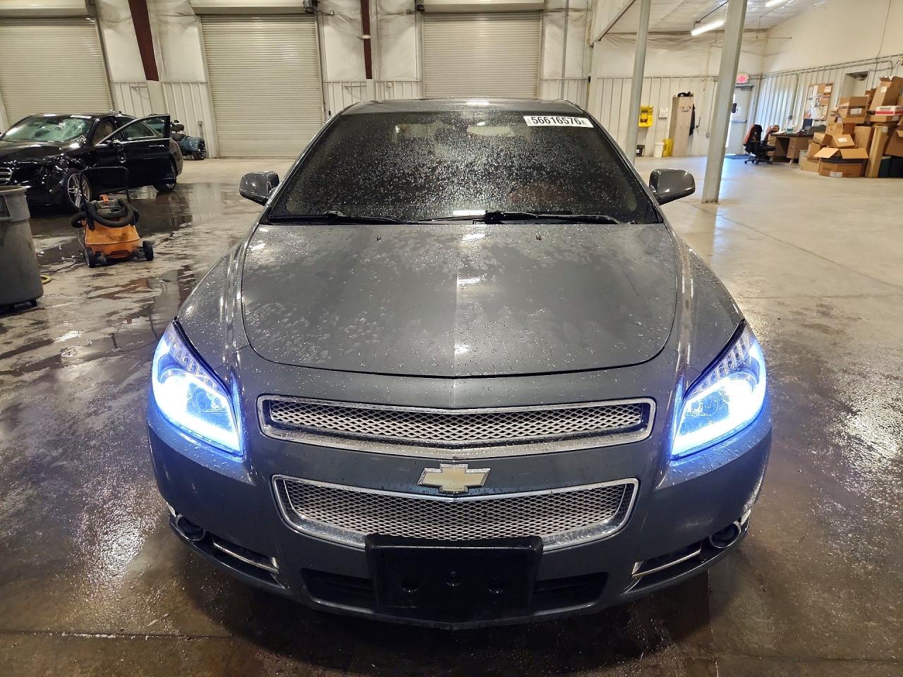 2009 Chevrolet Malibu Gray vin: 1G1ZK577994215182