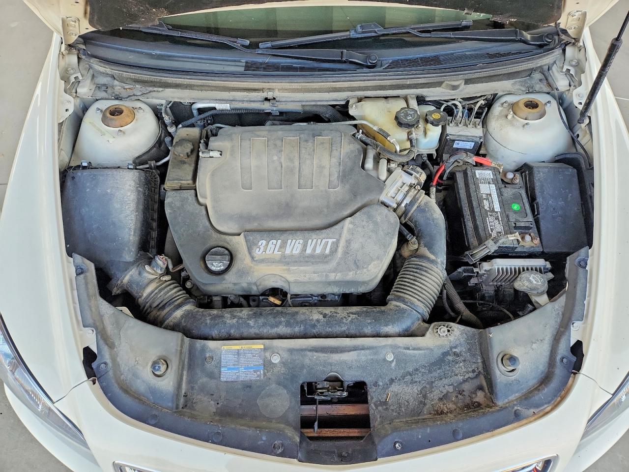 2008 Chevrolet Malibu Ltz White vin: 1G1ZK577X84295008
