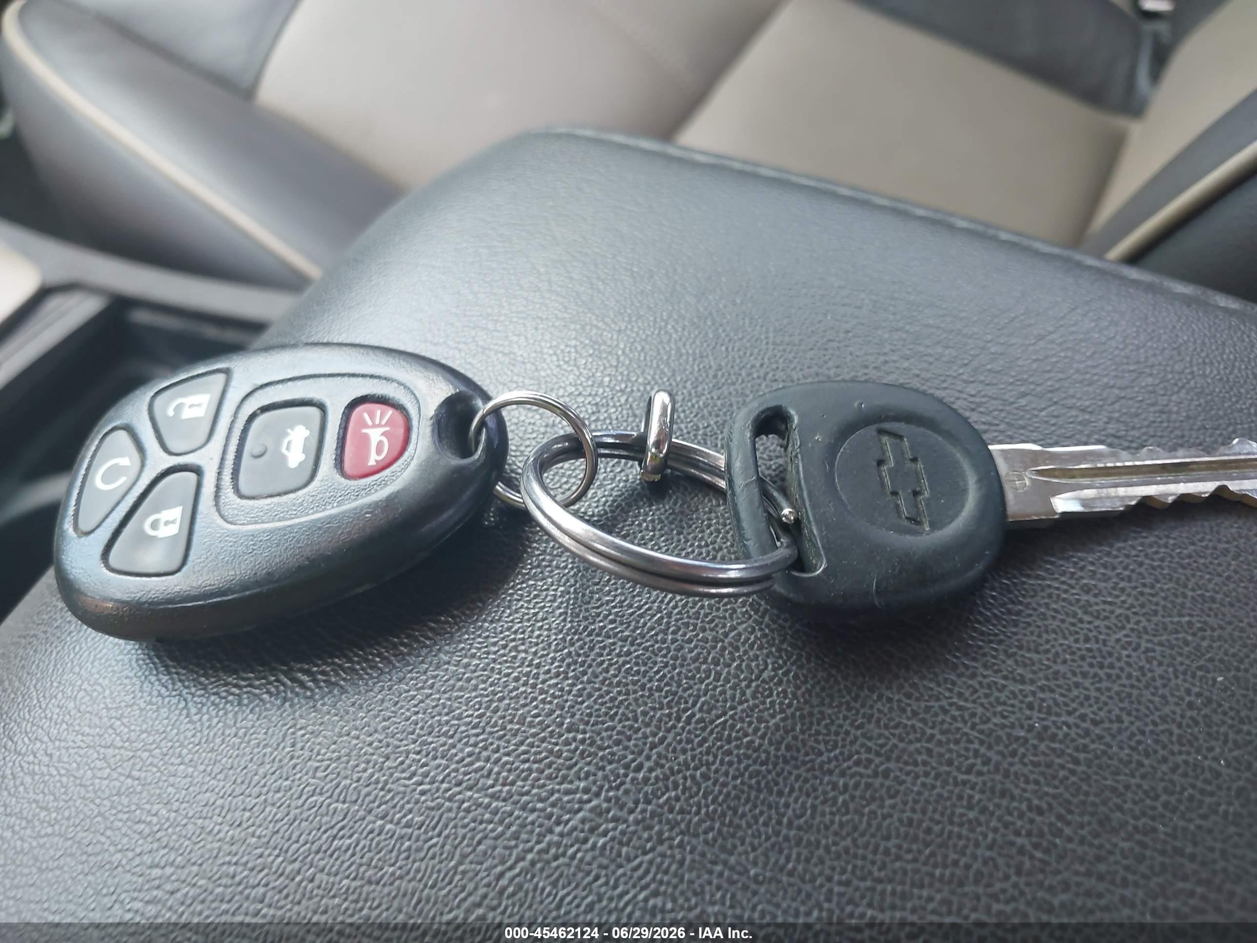 2009 Chevrolet Malibu Ltz Белый vin: 1G1ZK577X94208953