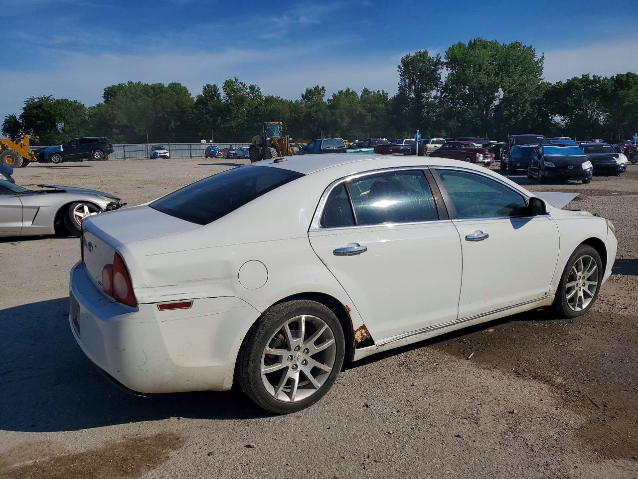 2009 Chevrolet Malibu Ltz White vin: 1G1ZK57B09F119241