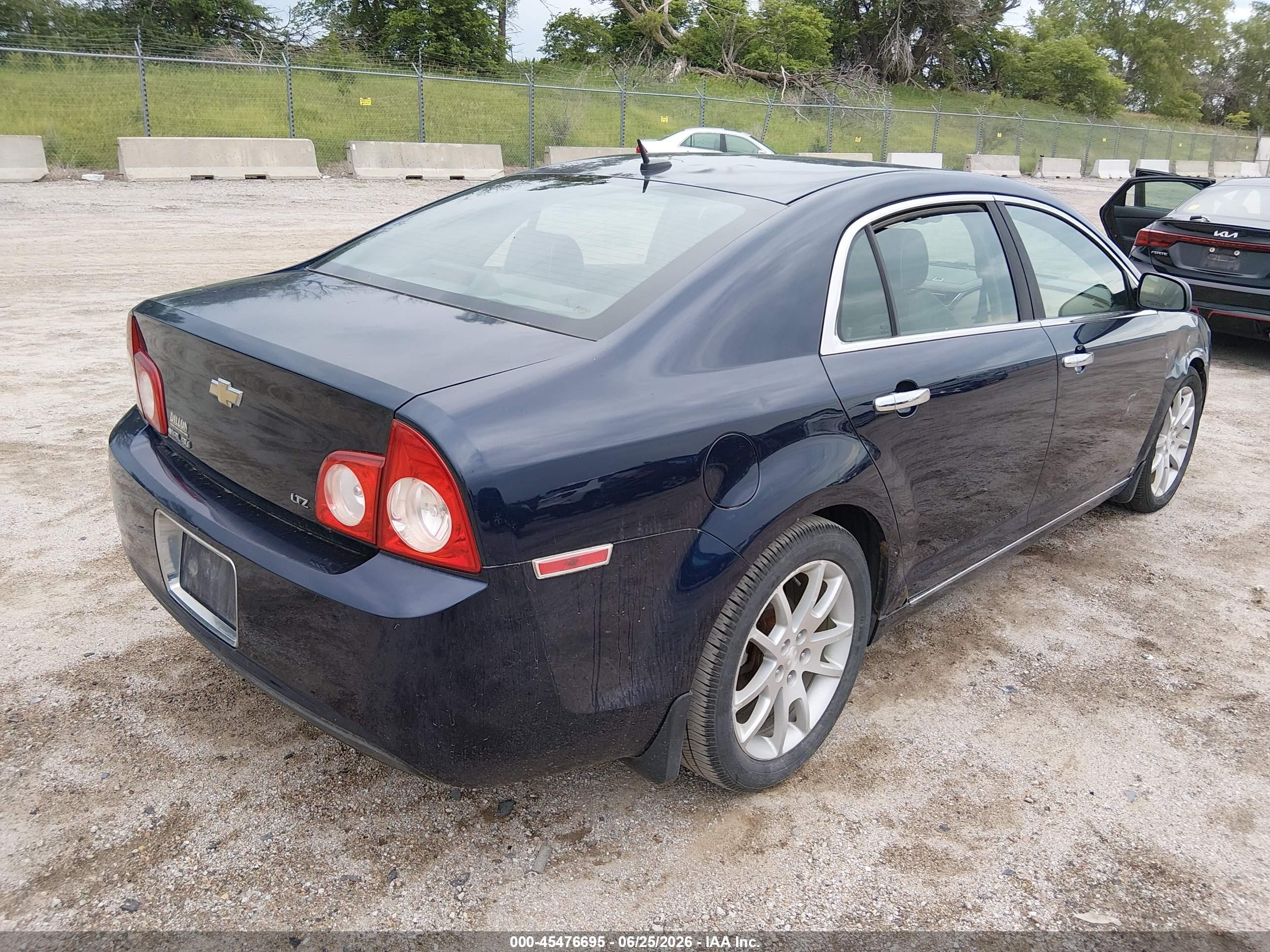 2009 Chevrolet Malibu Ltz Dark Blue vin: 1G1ZK57B59F190175