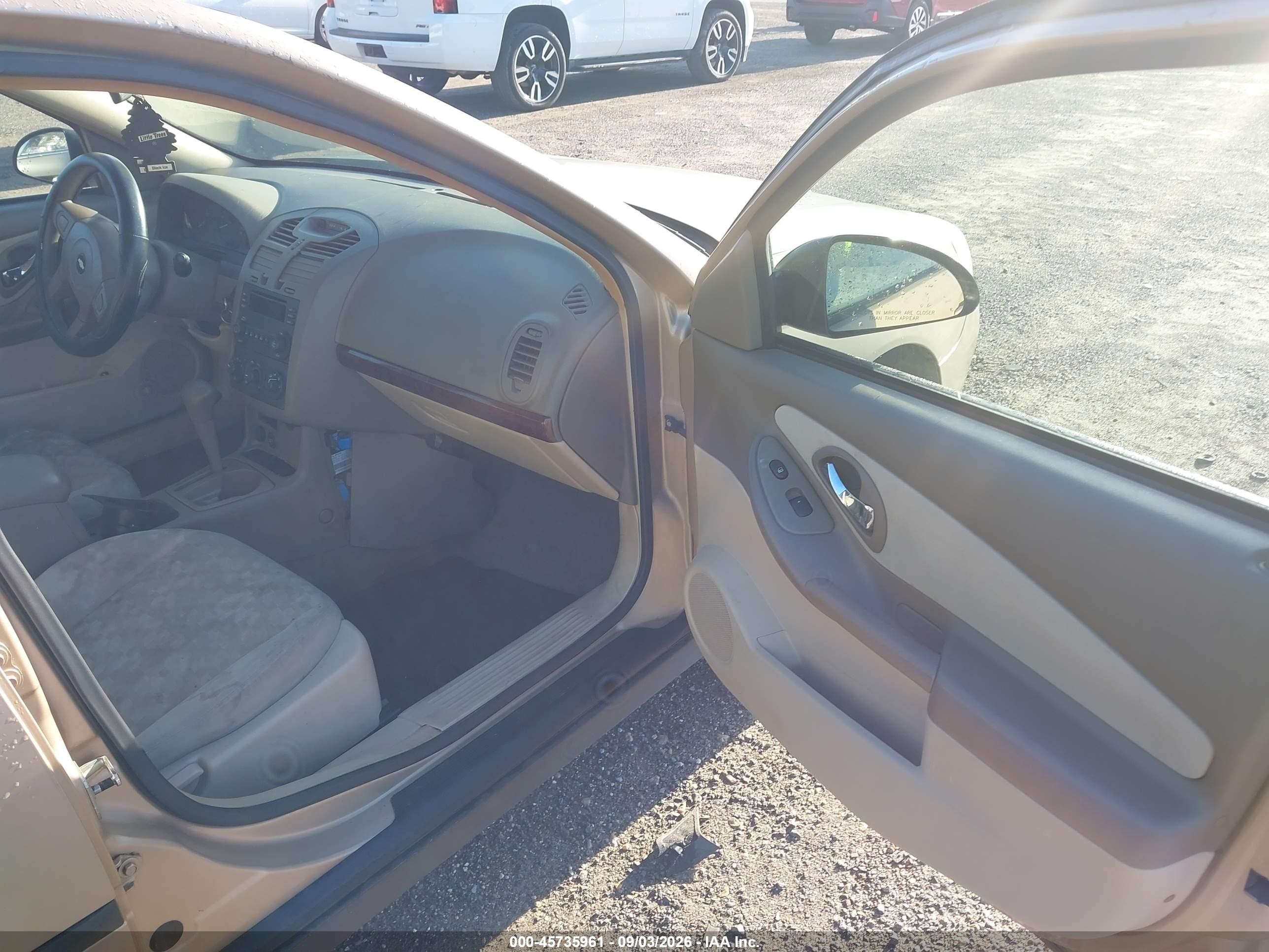 2005 Chevrolet Malibu   Gold vin: 1G1ZS52825F199177